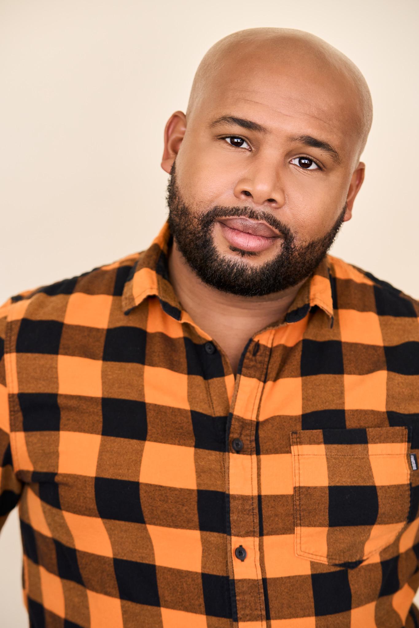 actor Marc Barnes large photo