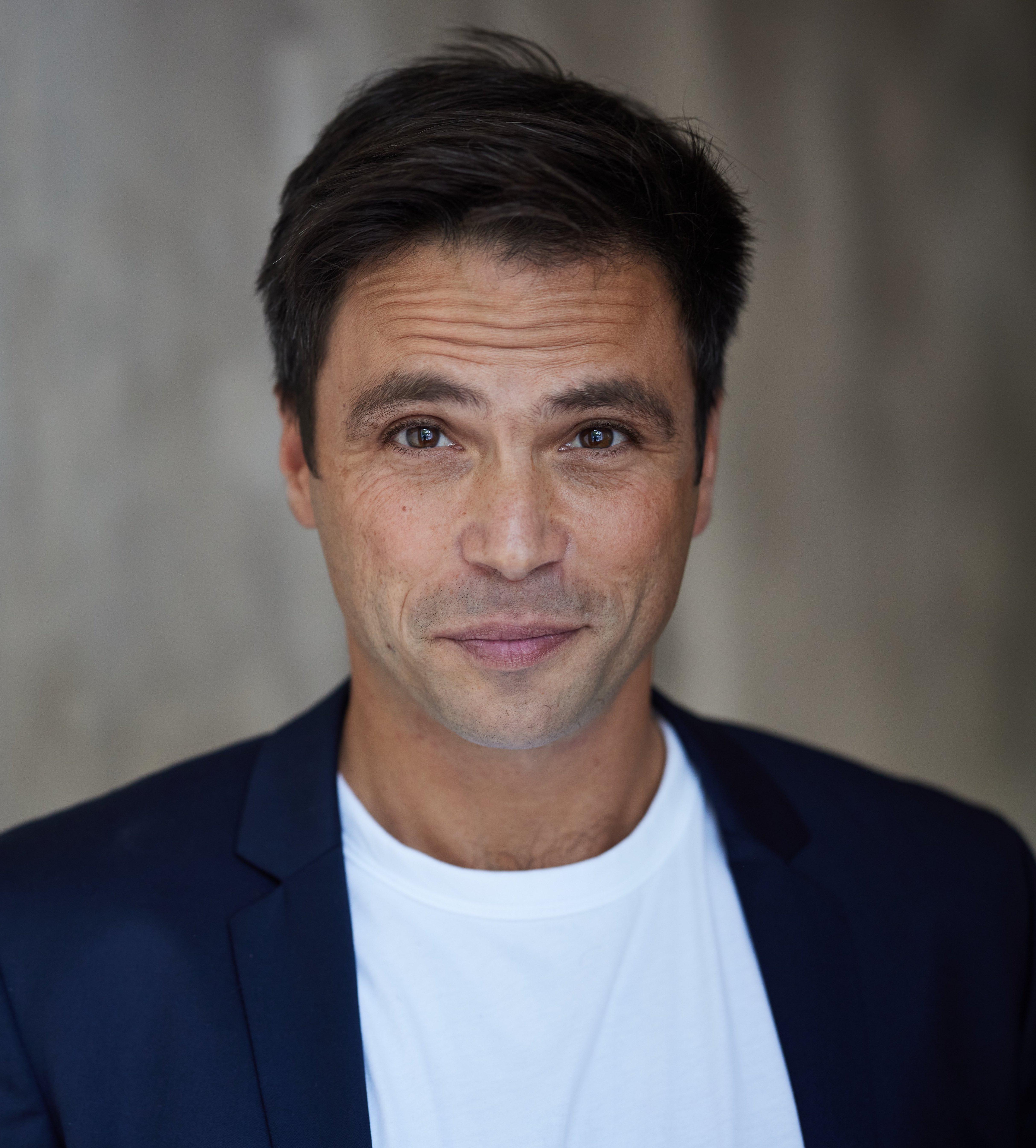 actor Karim Cherif large photo