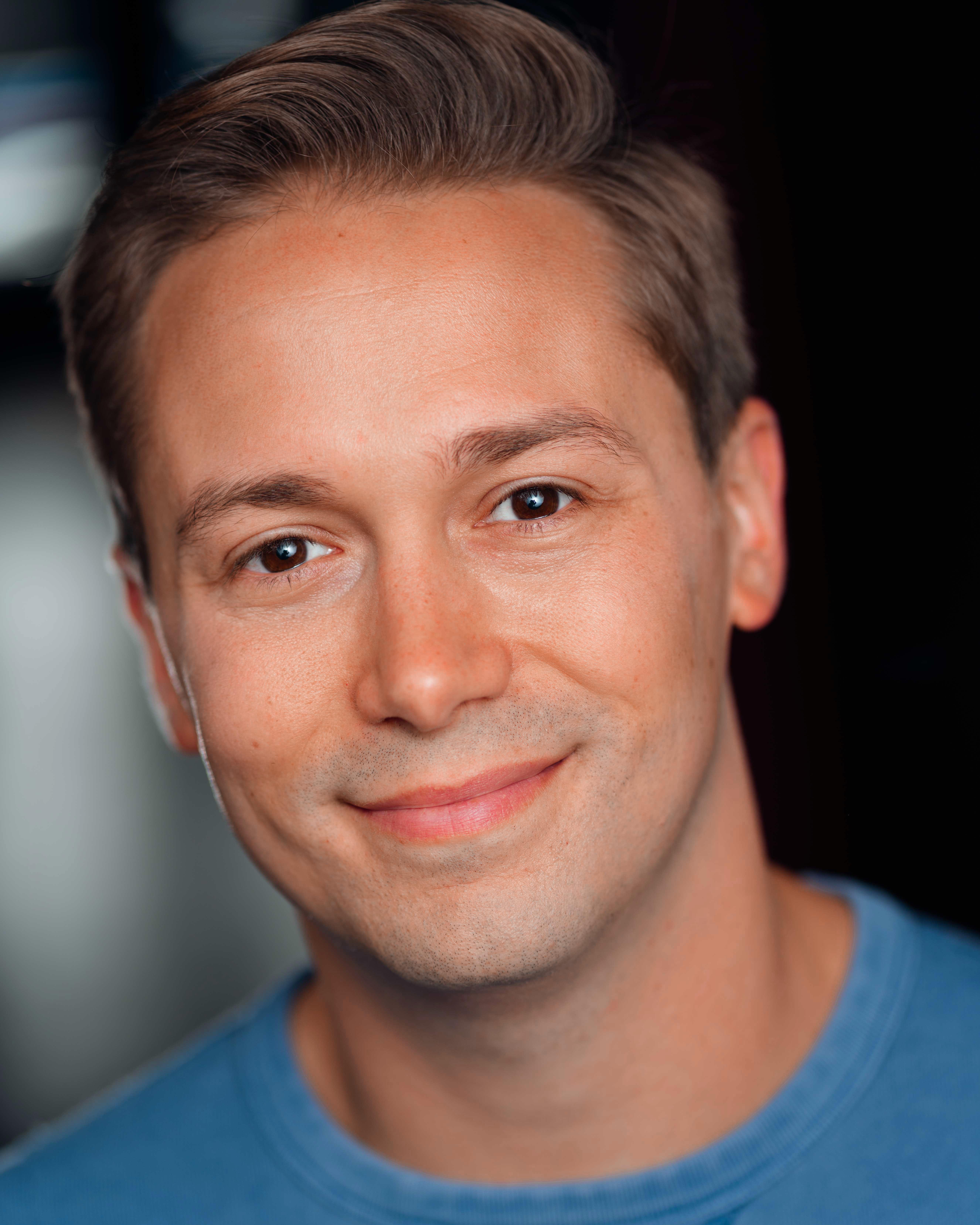 actor Patrick Webb large photo