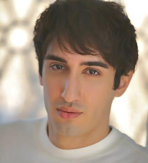 actor Ariya Ghahramani large photo