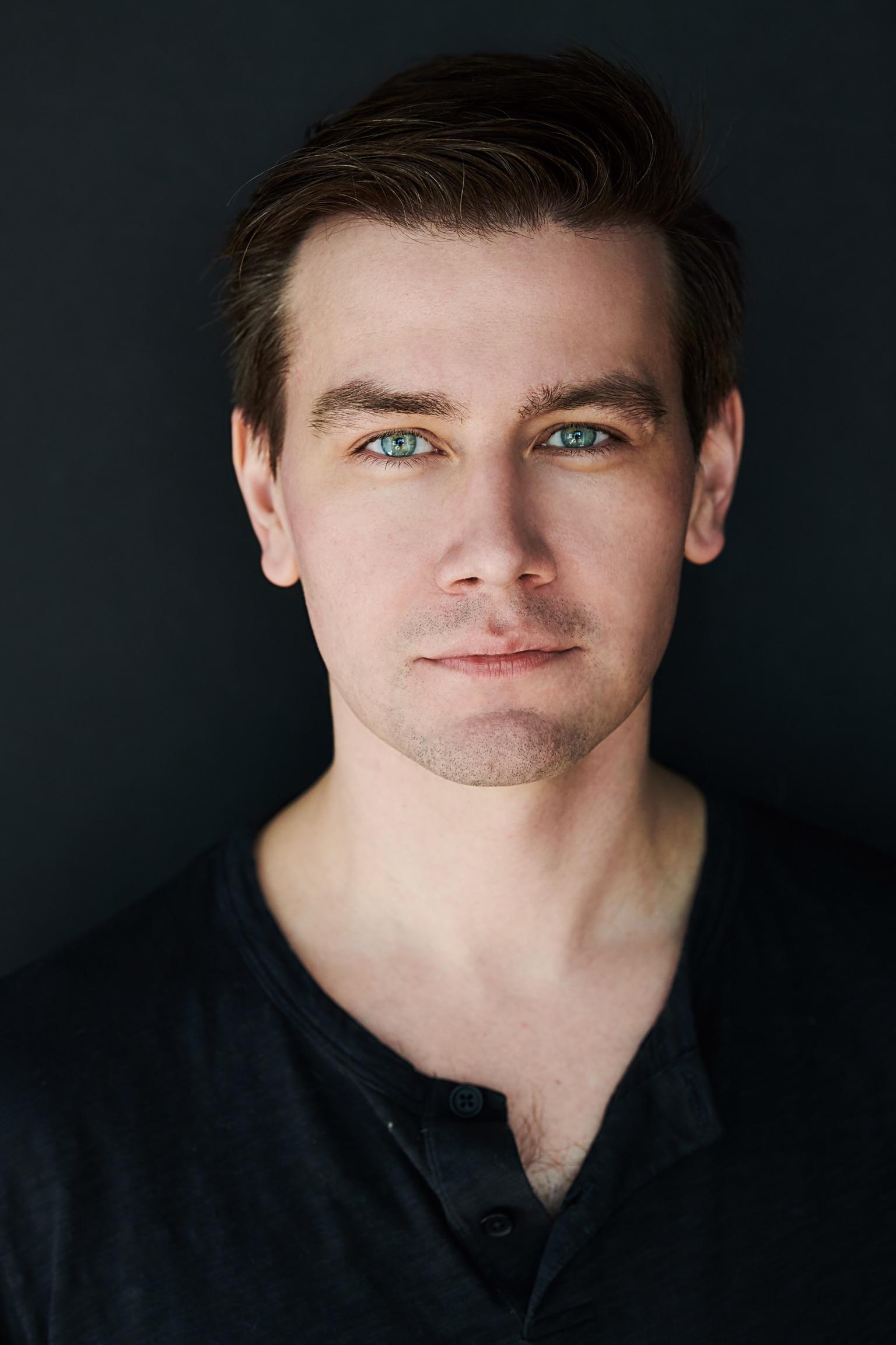 actor Torrance Coombs large photo