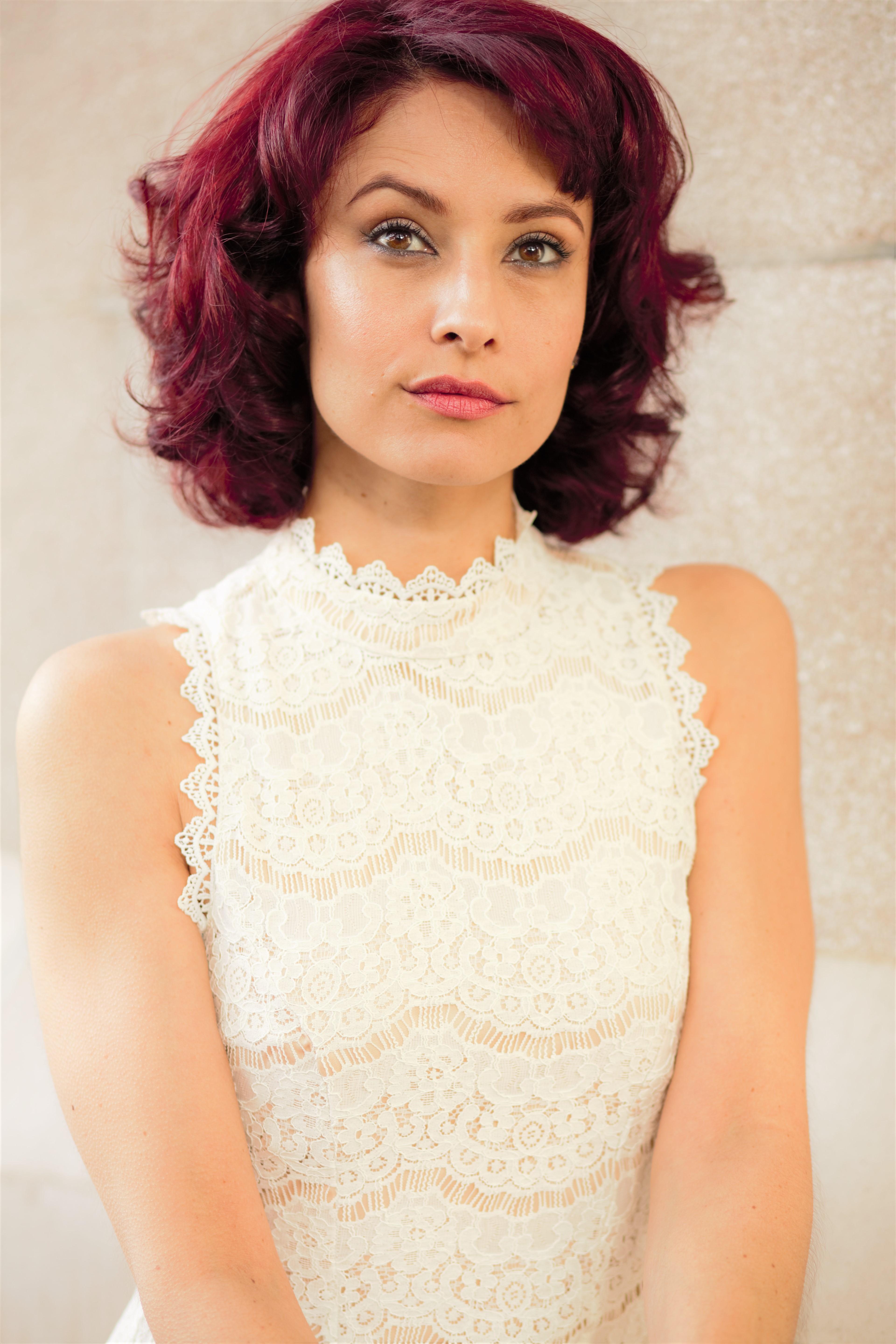 actor Mandy Baker large photo