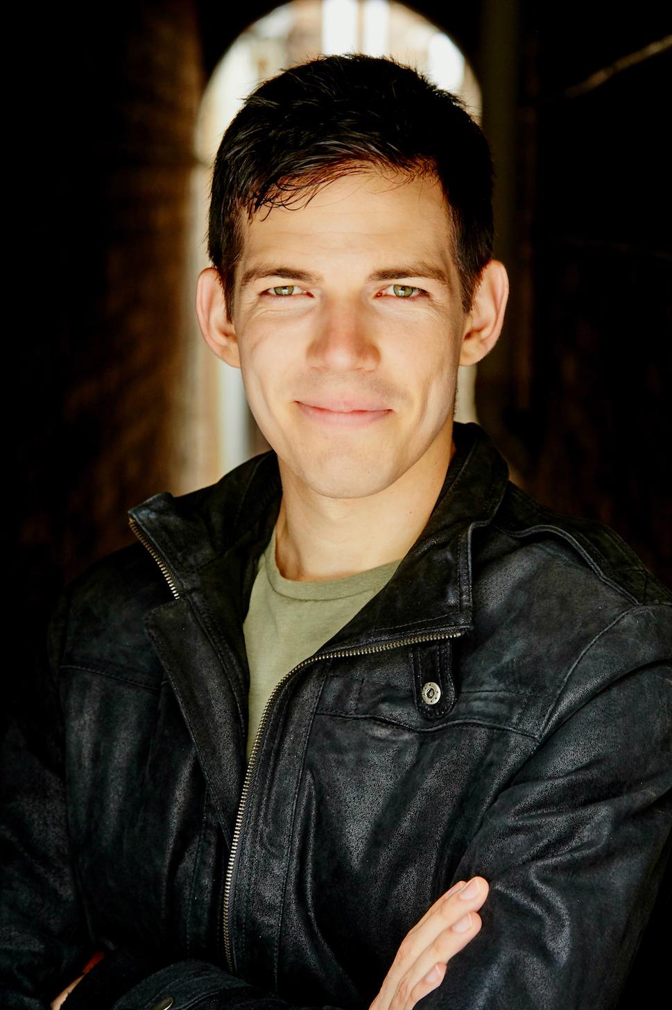 actor Atlas Adams large photo