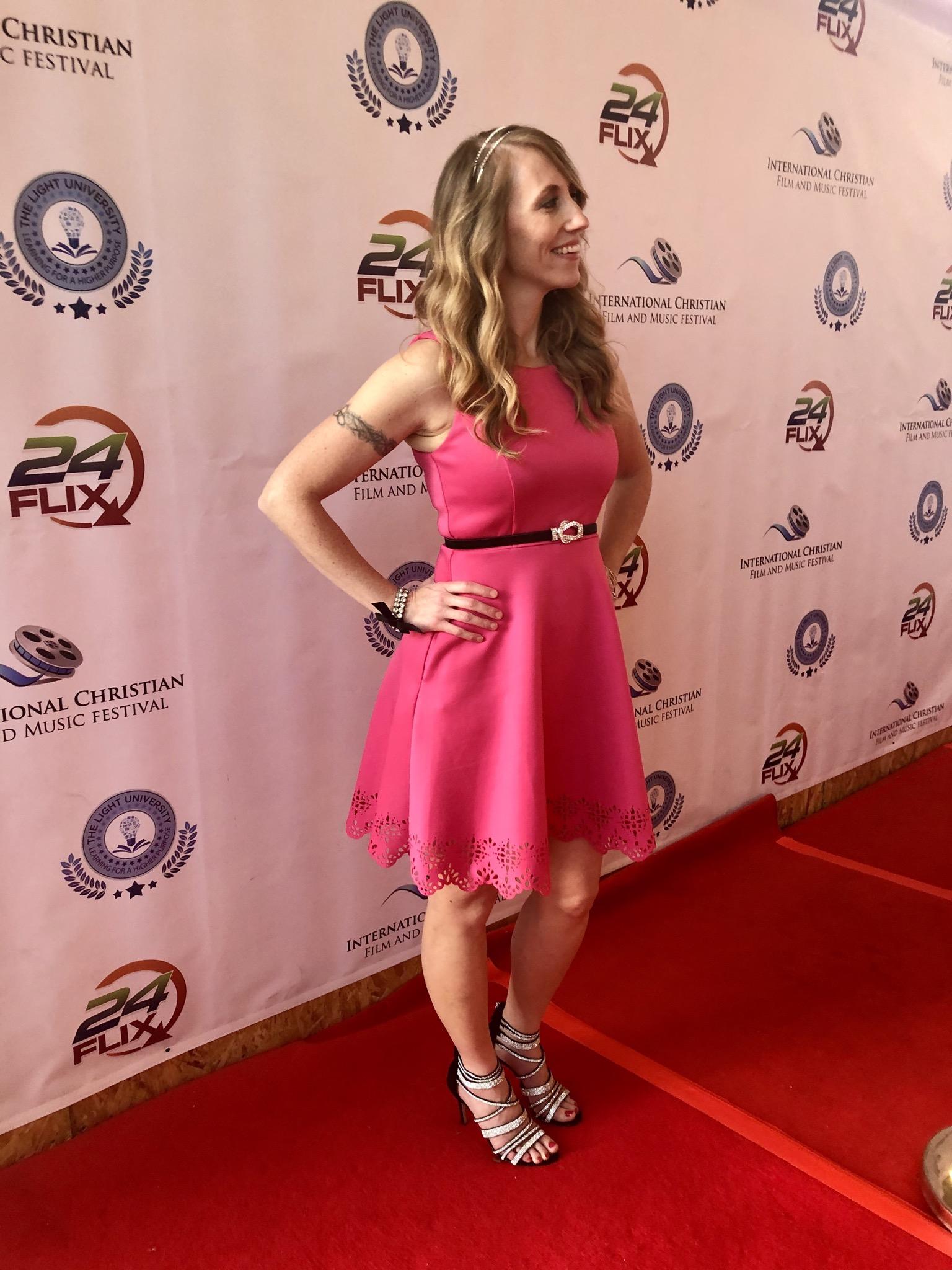 actor Kari Fabian large photo