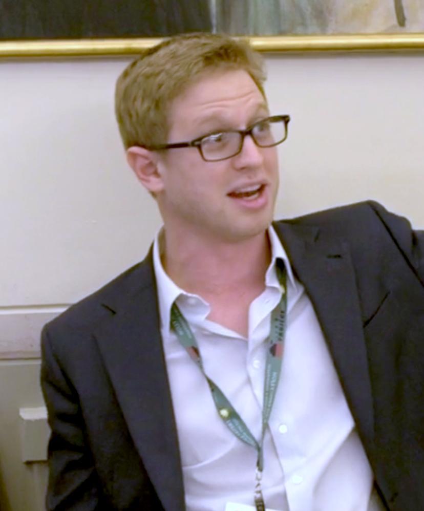 actor Gabriel Sukenik large photo