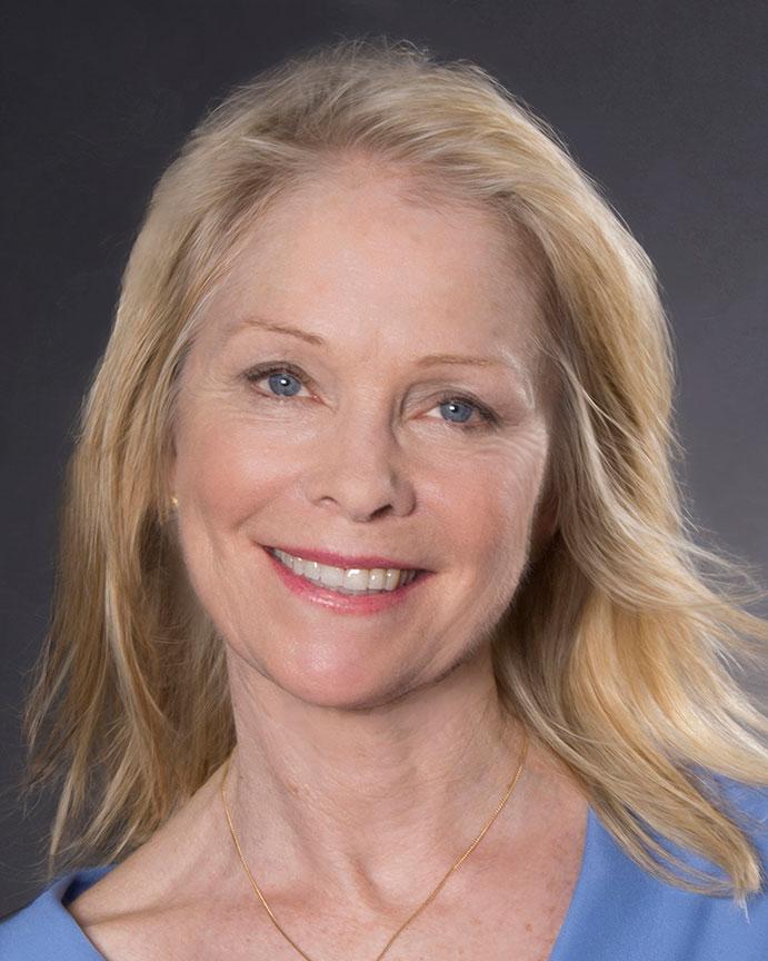 actor Grace Kiley large photo