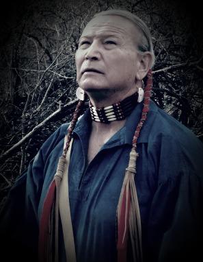 actor Dennis Ambriz large photo