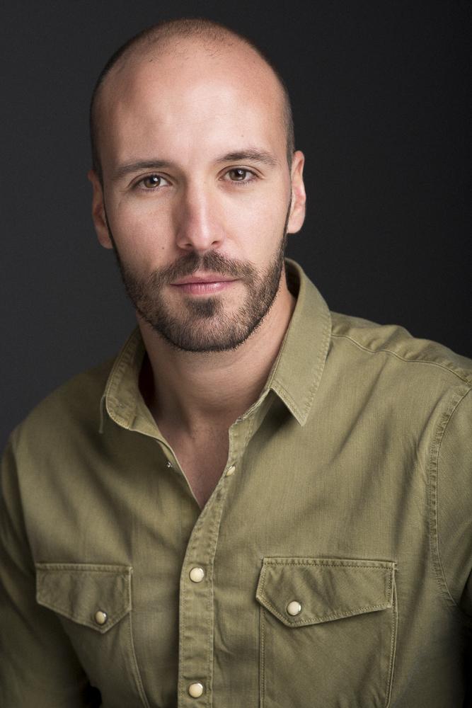 actor Mateo Rufino large photo