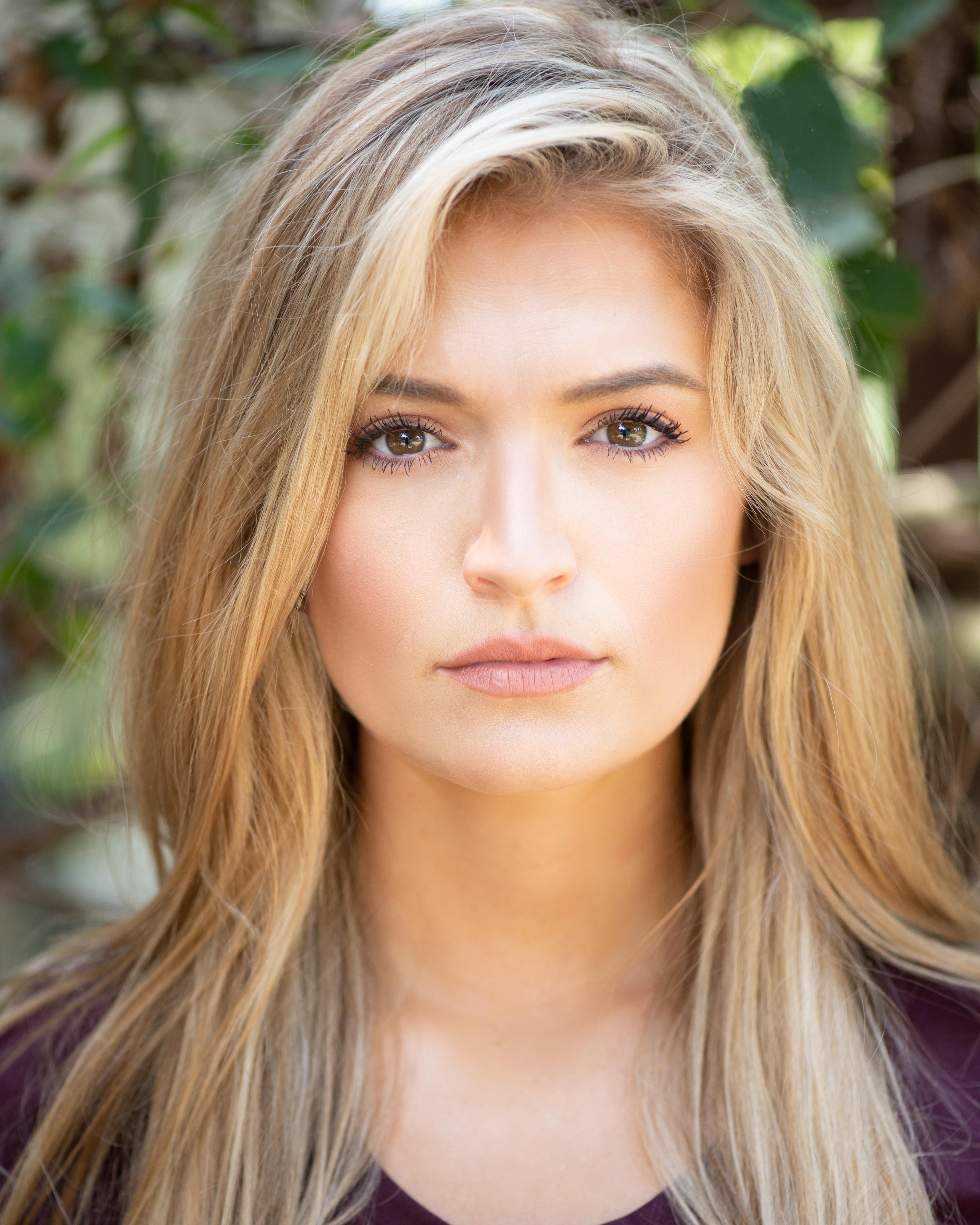 actor Paige Shay large photo