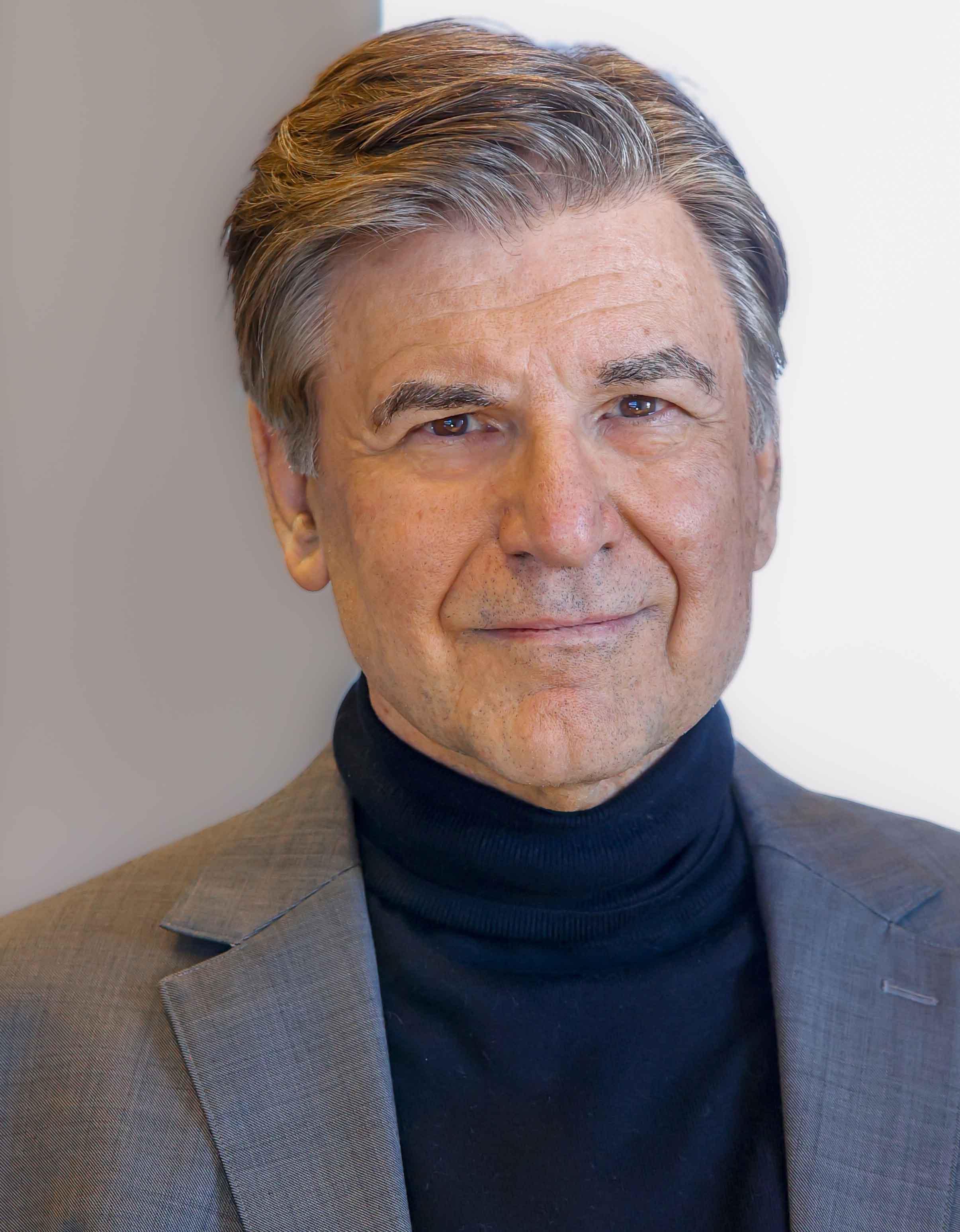 actor Mark Canjar large photo