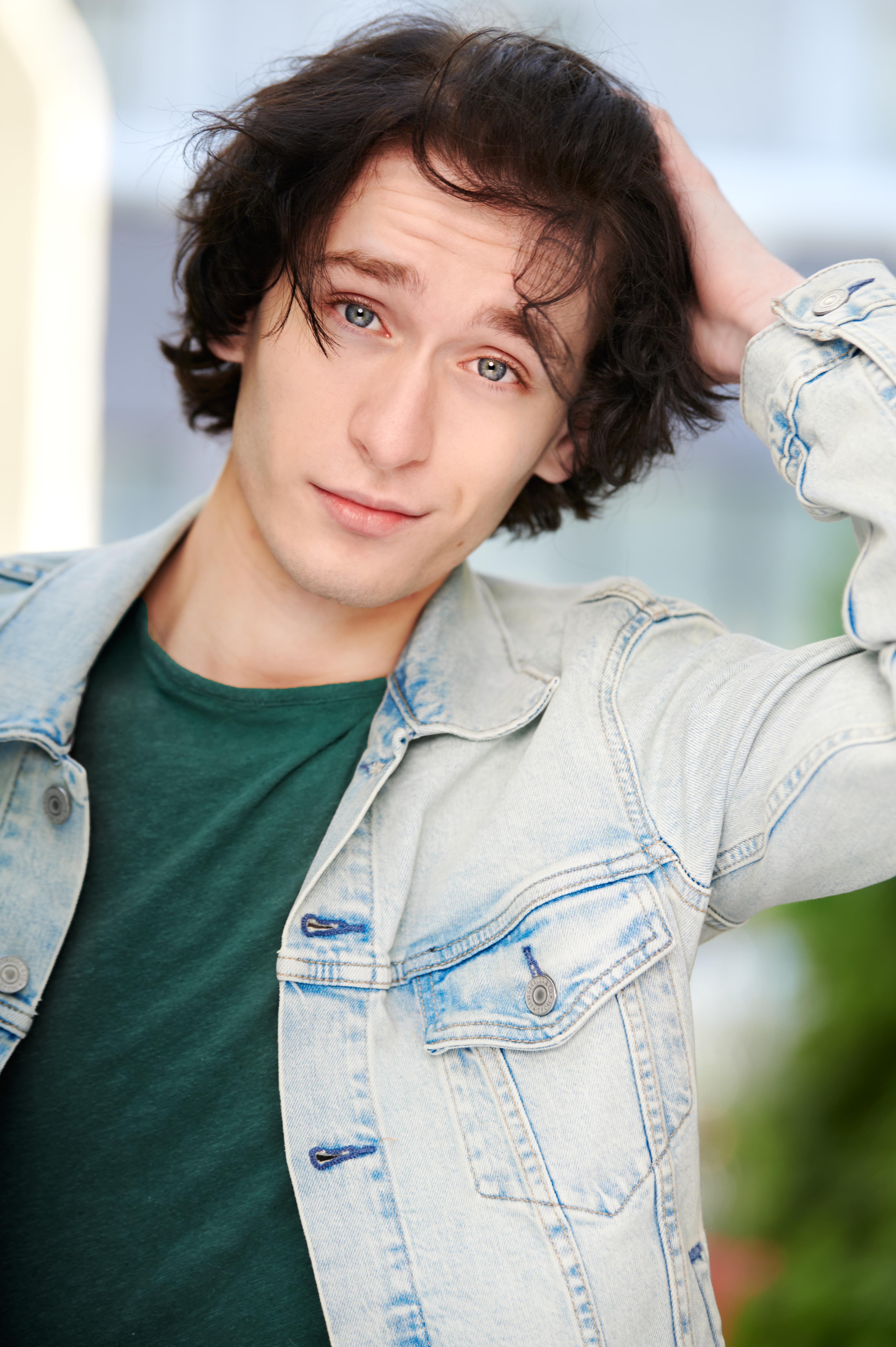 actor Aidan Fiske large photo