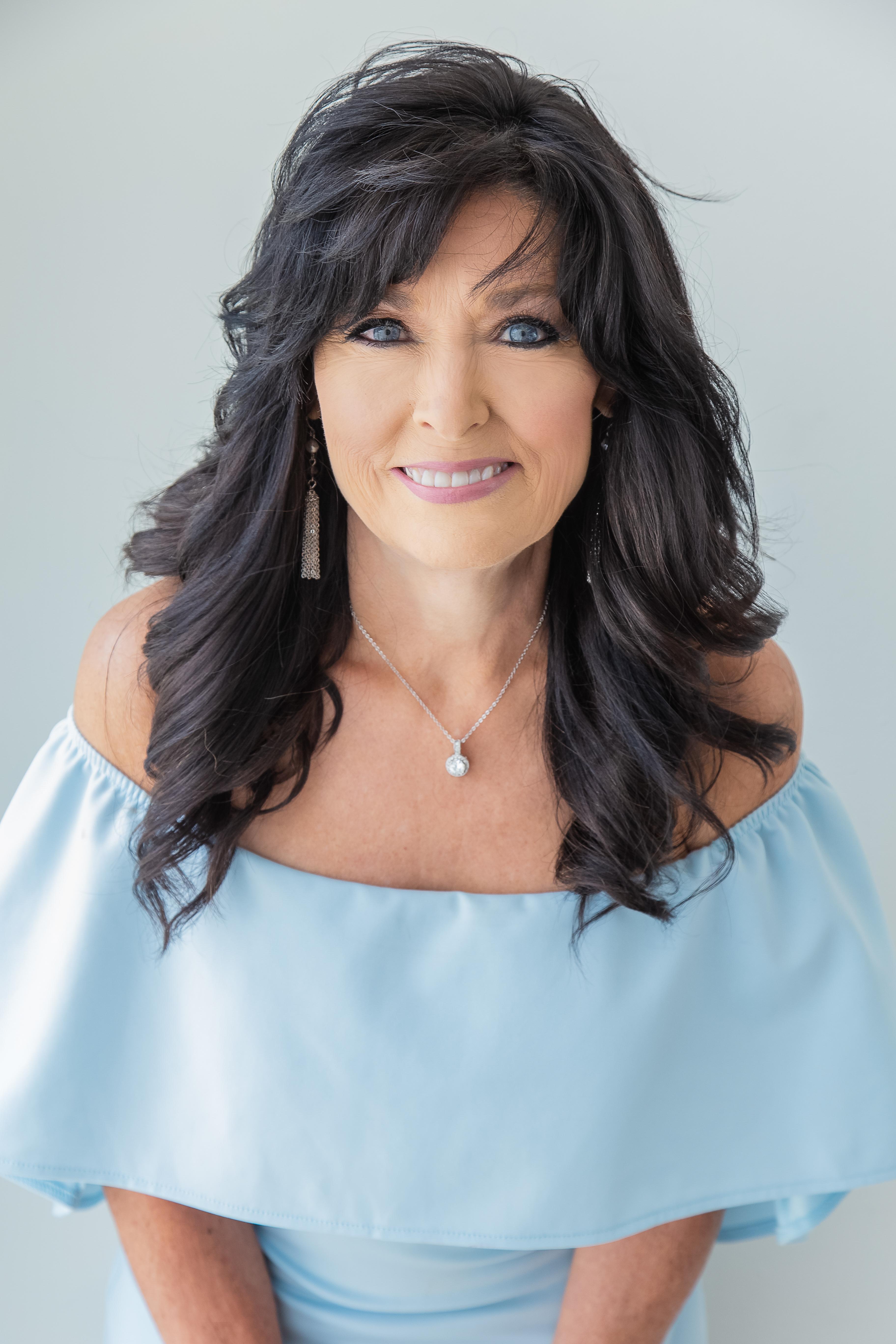 actor Jill Holder large photo