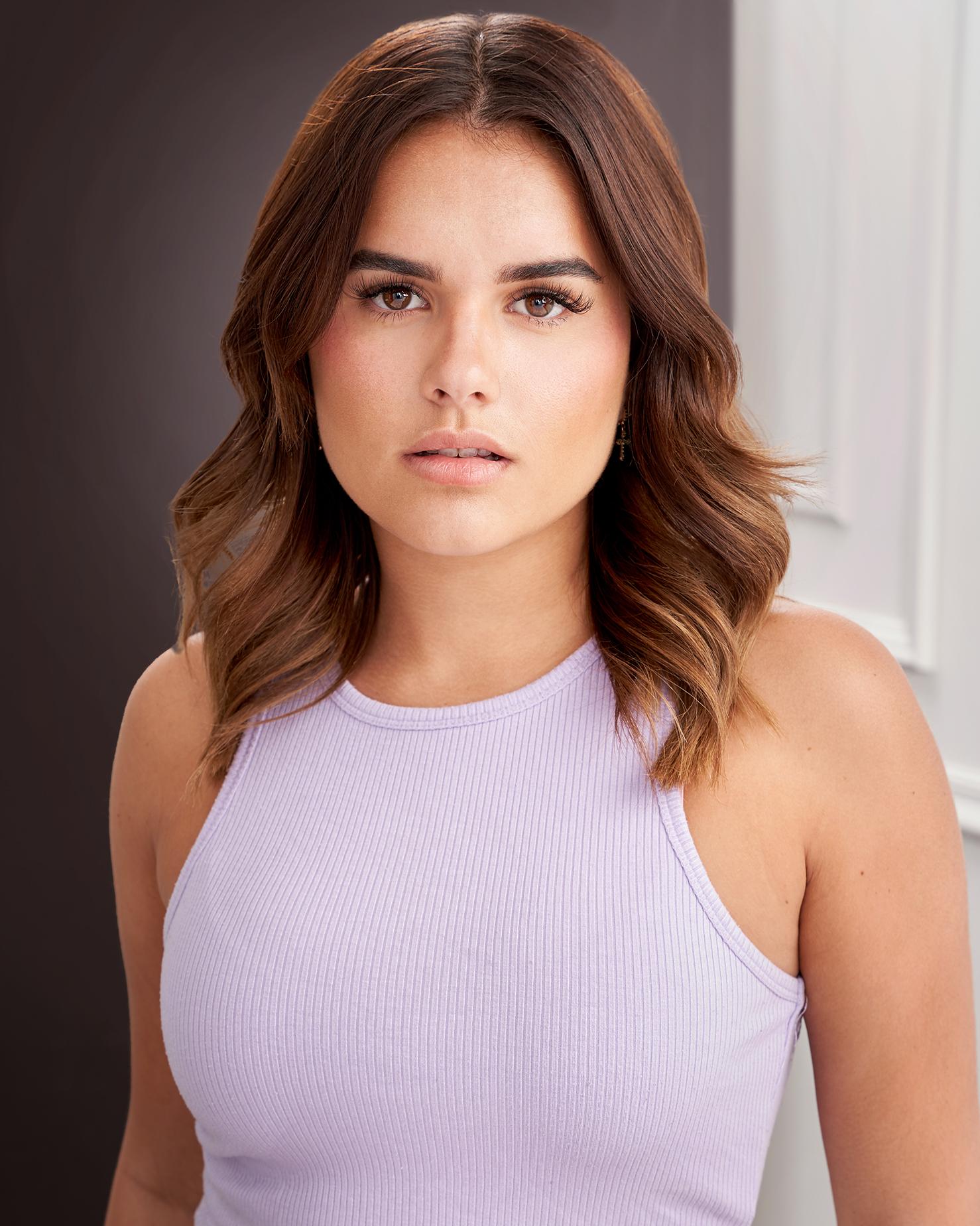 actor Cristina Nuñez large photo