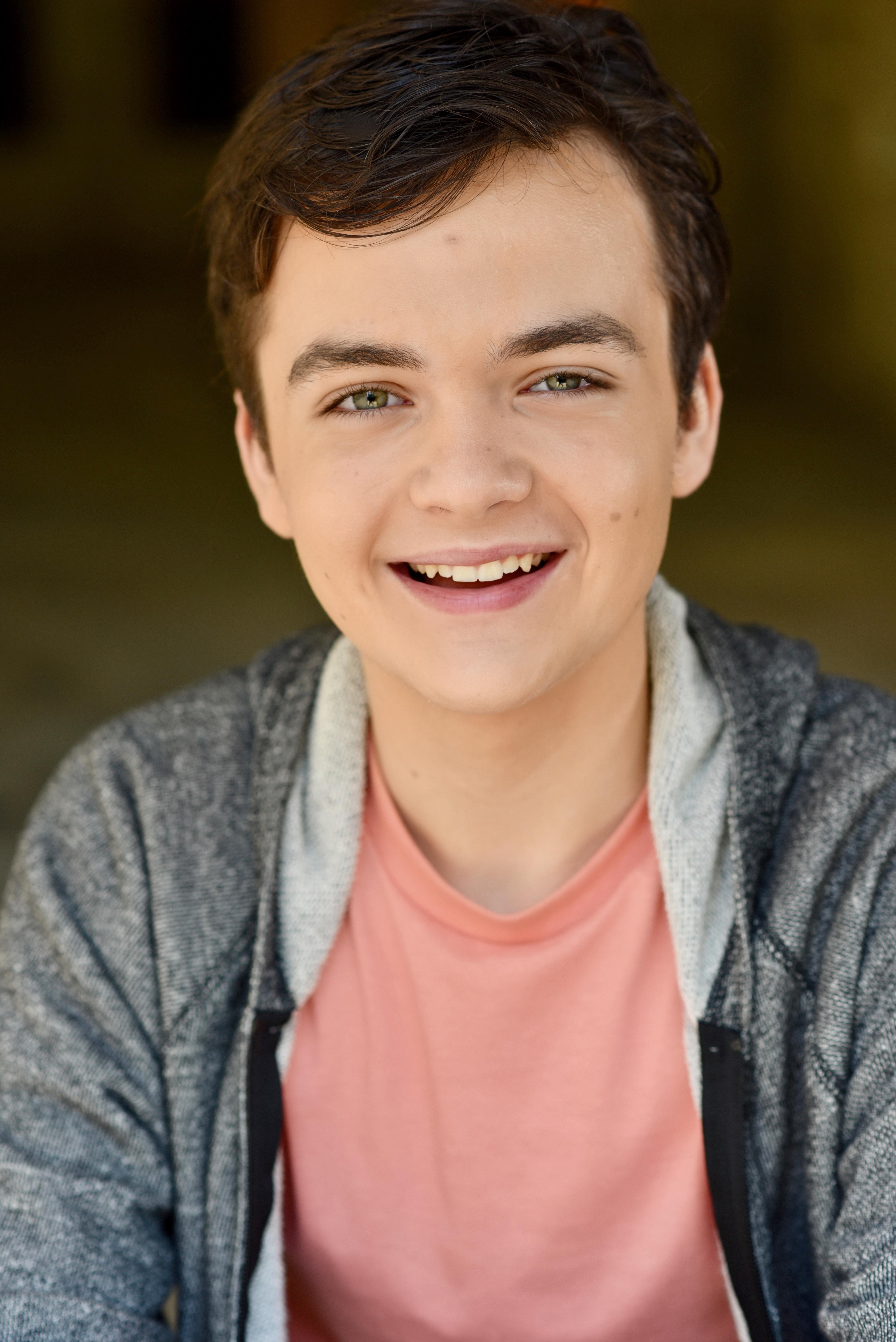 actor Alex Huff large photo