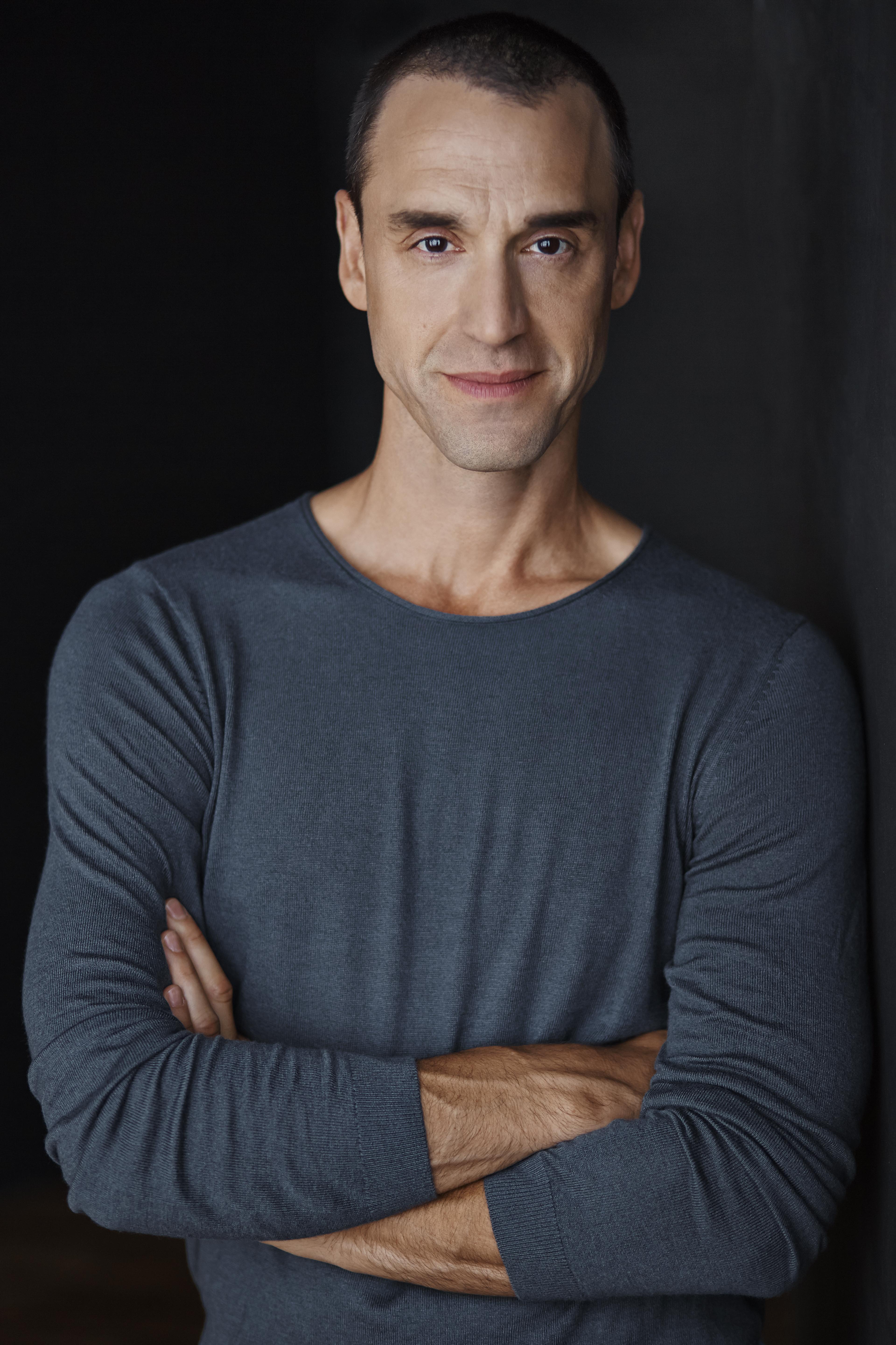 actor Alejandro Alvarez Cadilla large photo