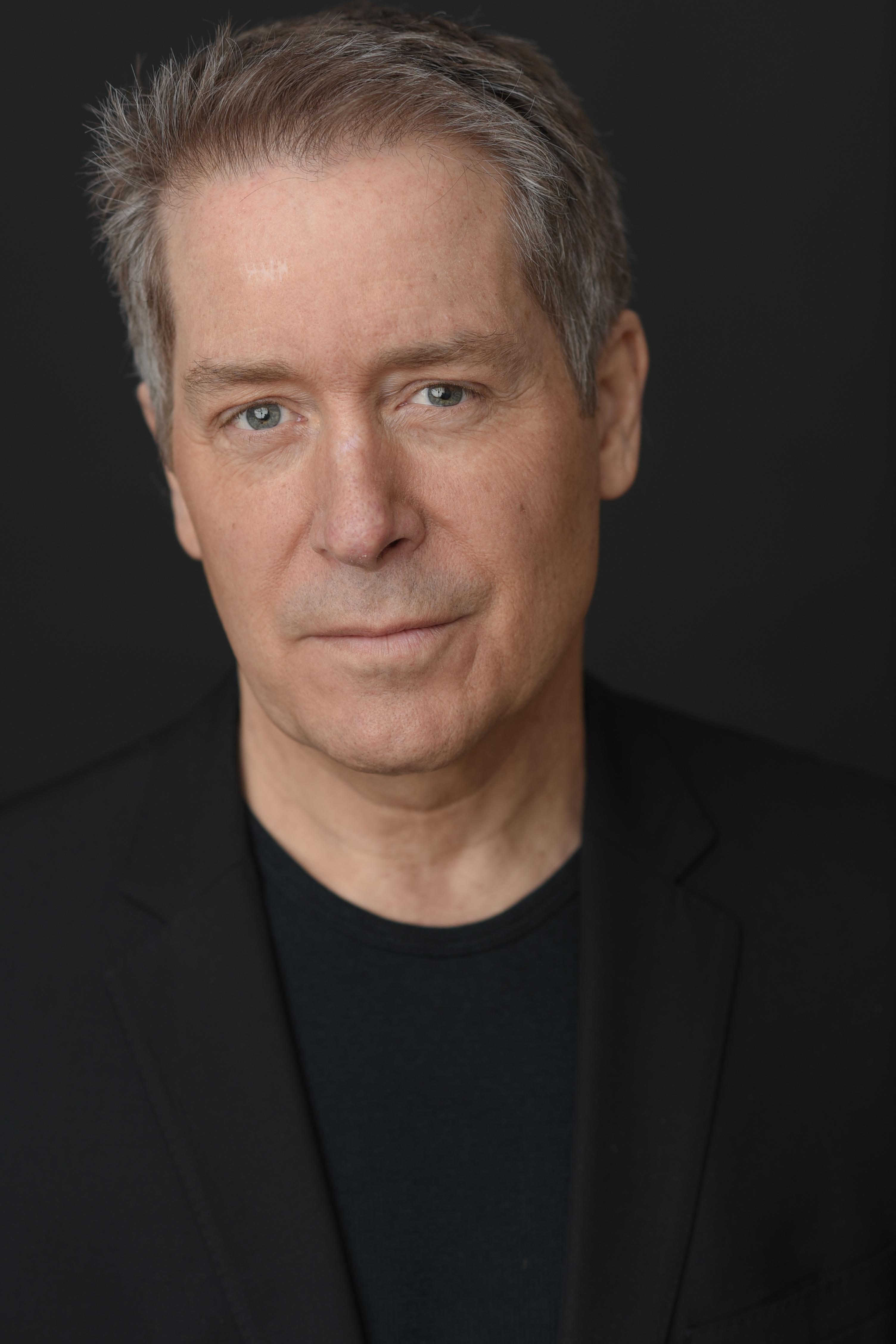 actor Laurence Lau large photo