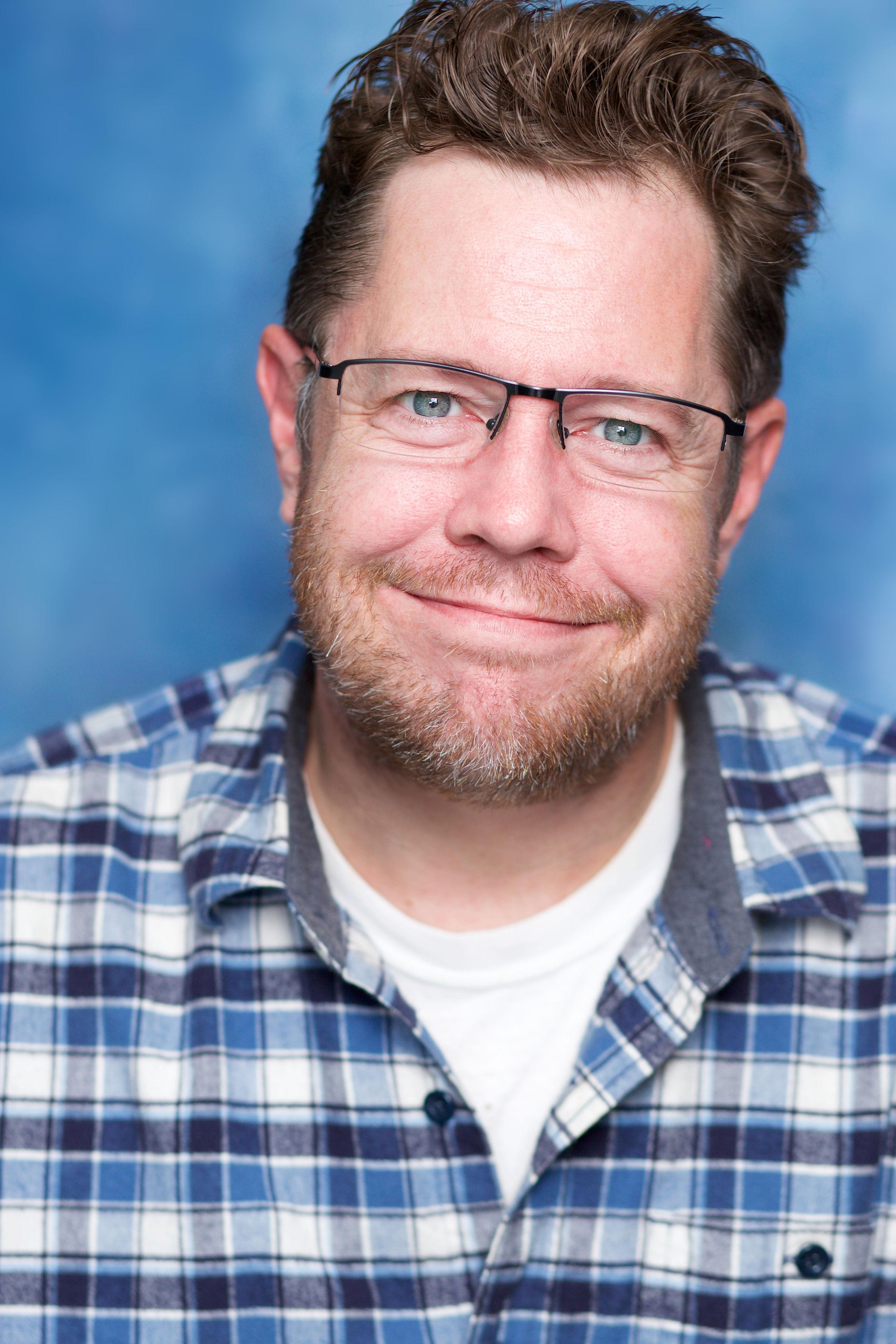 actor Mat Lageman large photo