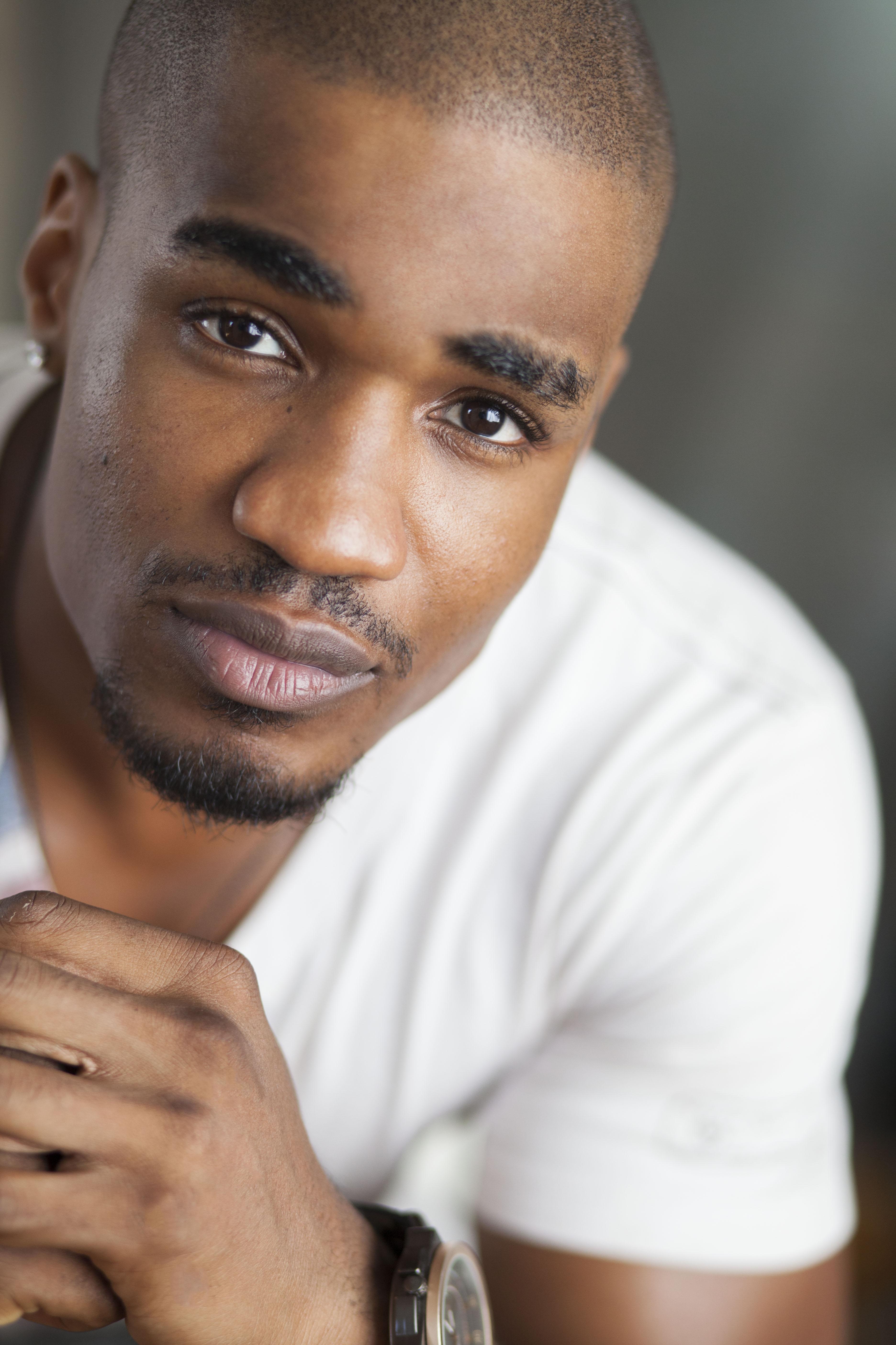 actor Kevin Lukata large photo