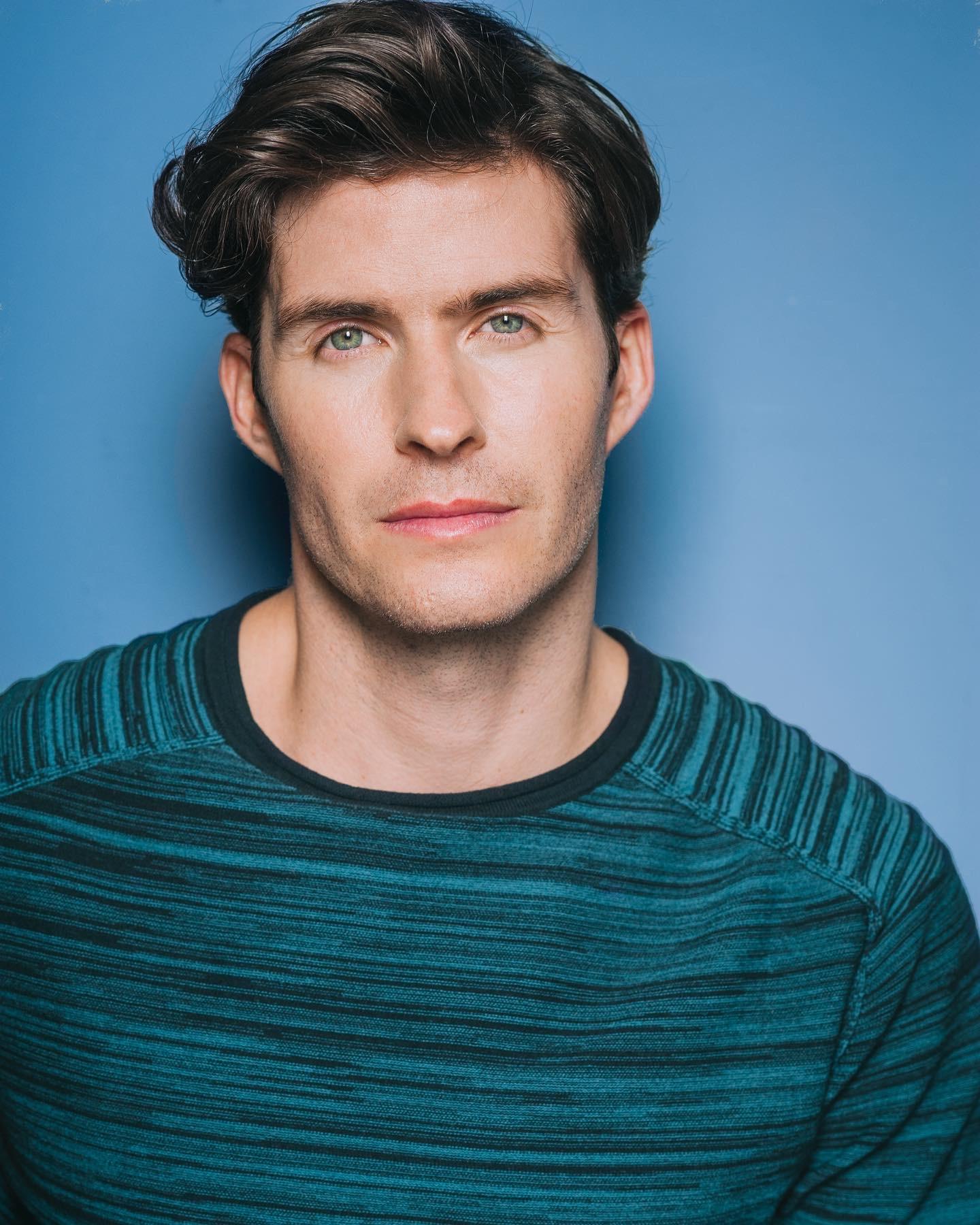 actor Logan Roberts large photo