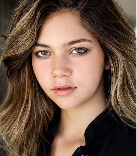 actor Arielle Gottesman large photo