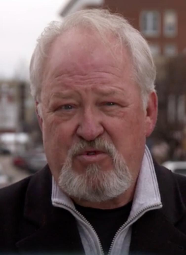 actor Denny Bellamy large photo