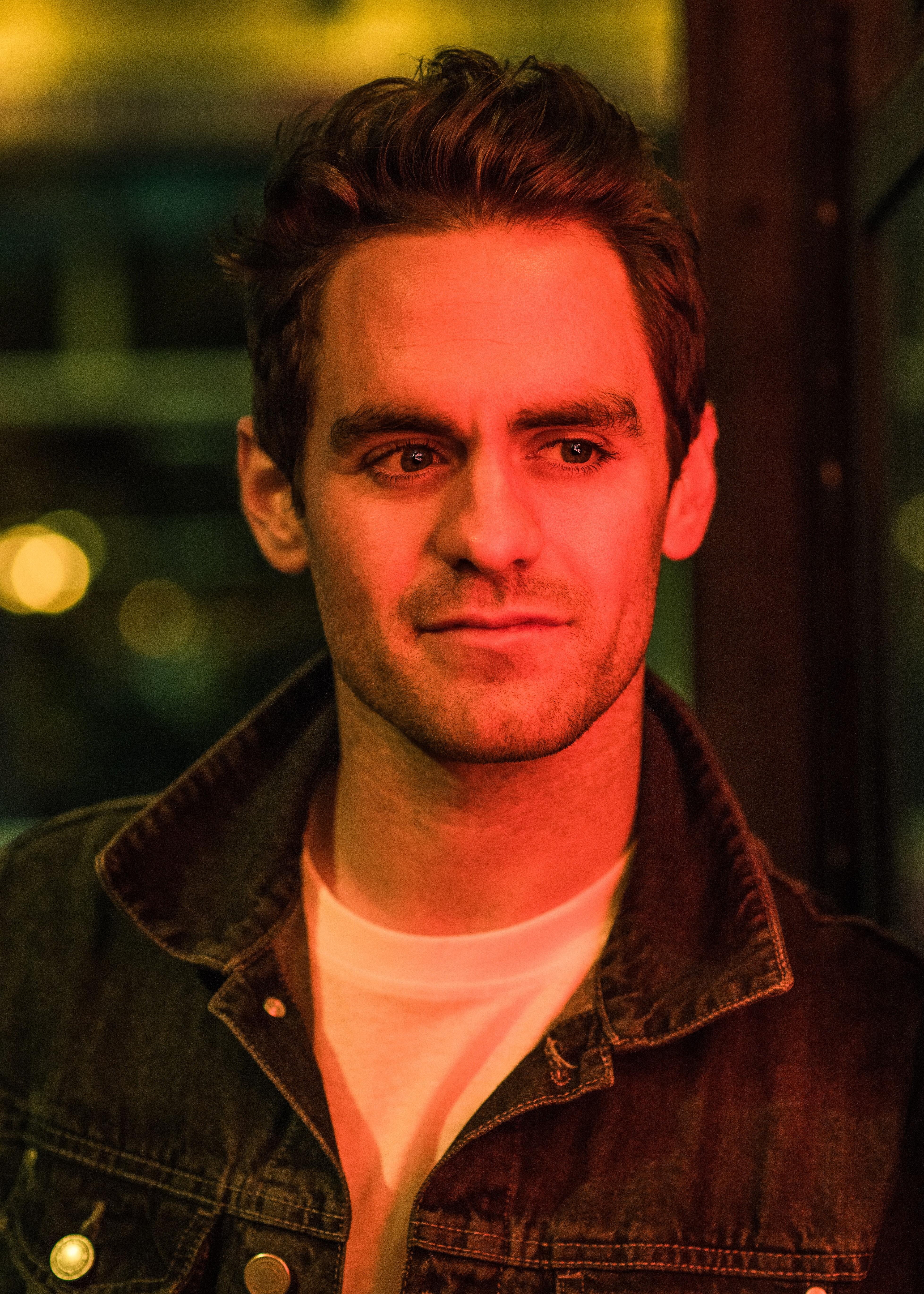 actor Damian Gildea large photo