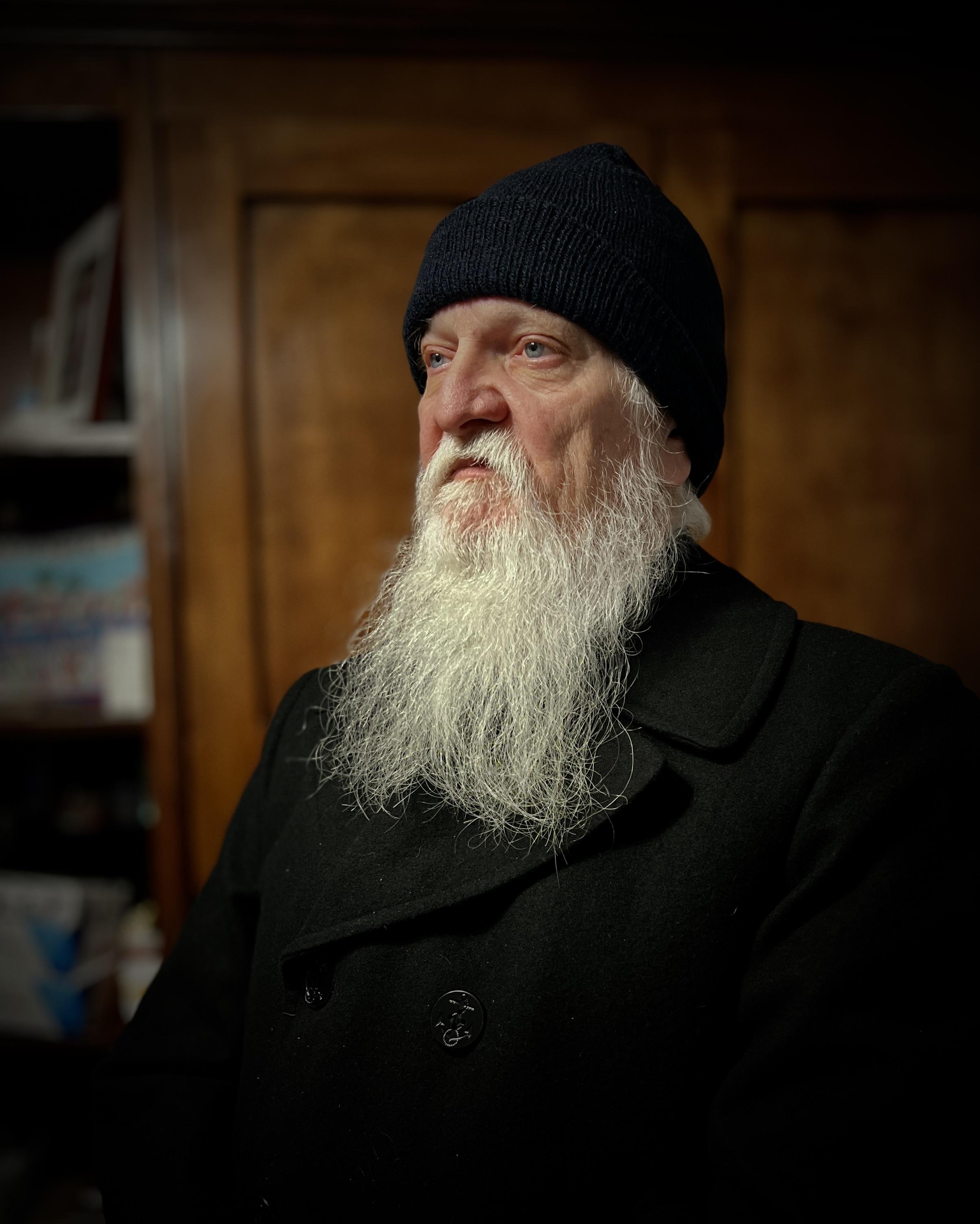 actor Stephen Douglas Butler large photo