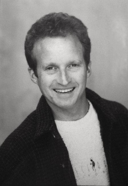 actor Tim Peyton large photo