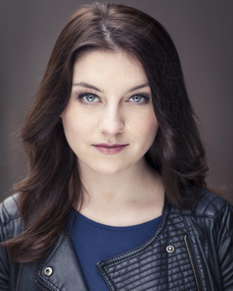 actor Carla Cresswell large photo