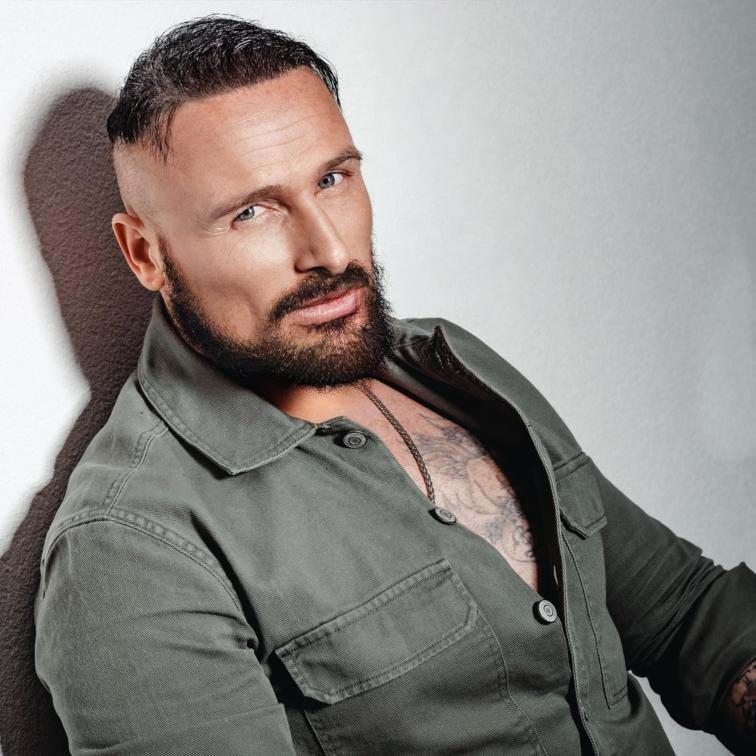 actor Pasquale Parisi large photo