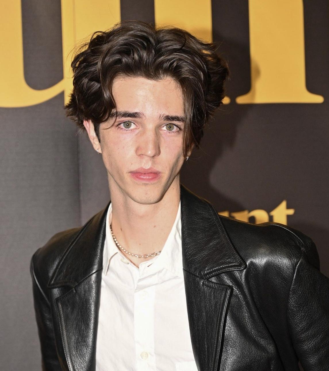 actor Seth Lee large photo