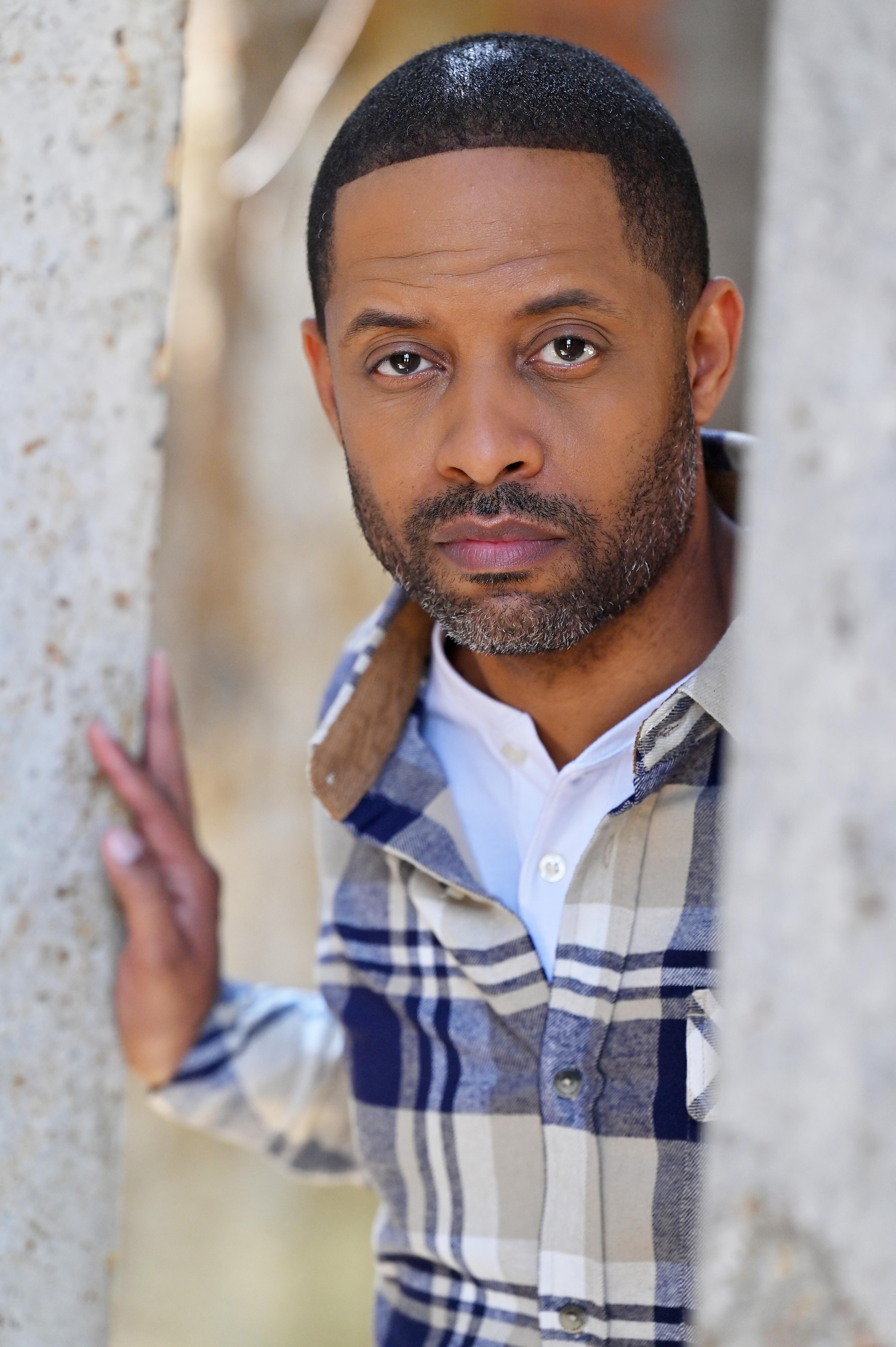 actor Leon M. Brown large photo