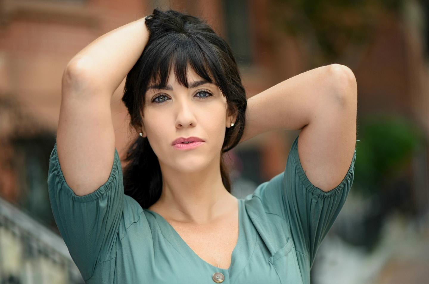 actor Christina Kostoulakos large photo