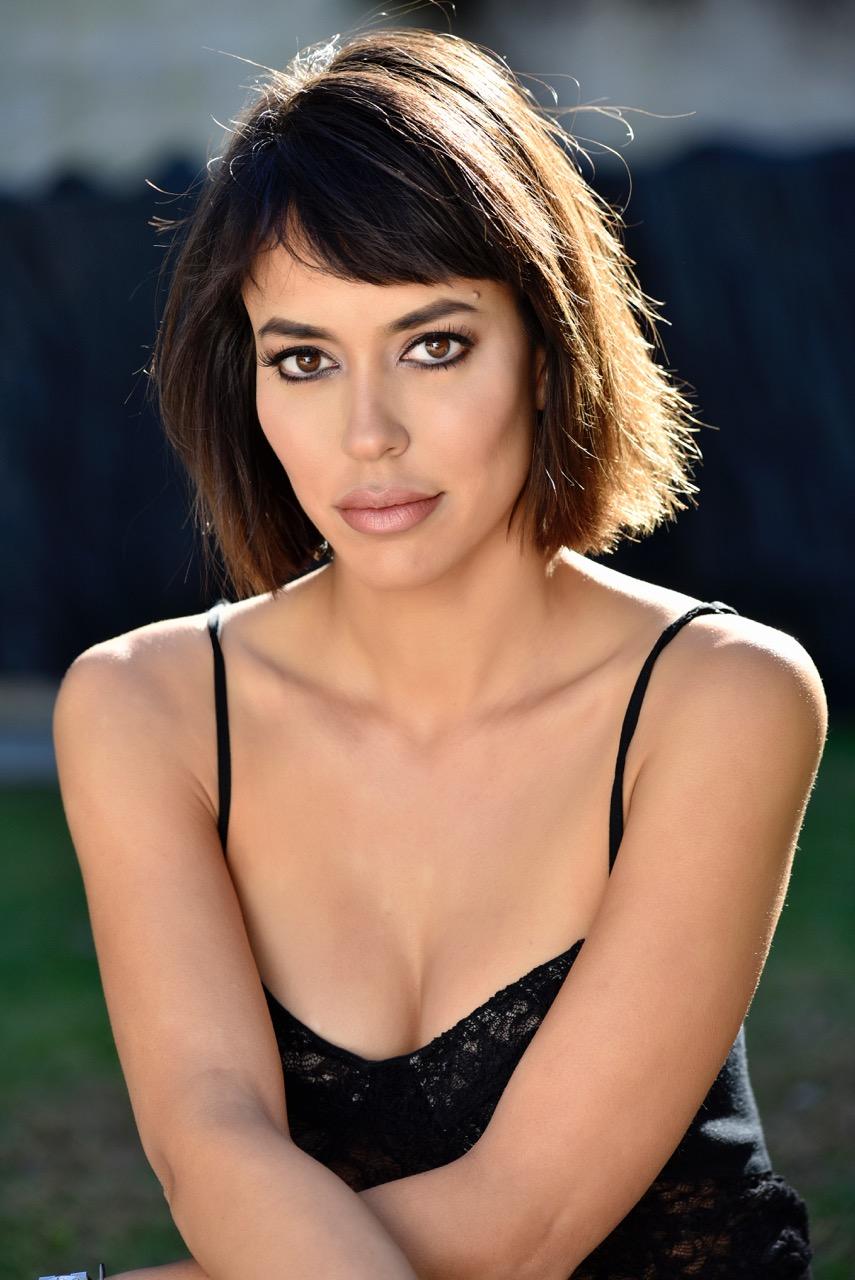 actor Mantha Balourdou large photo