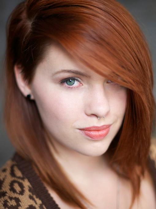 actor Hannah Hughes large photo