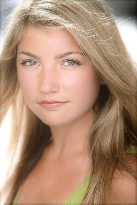 actor Haley Busch large photo