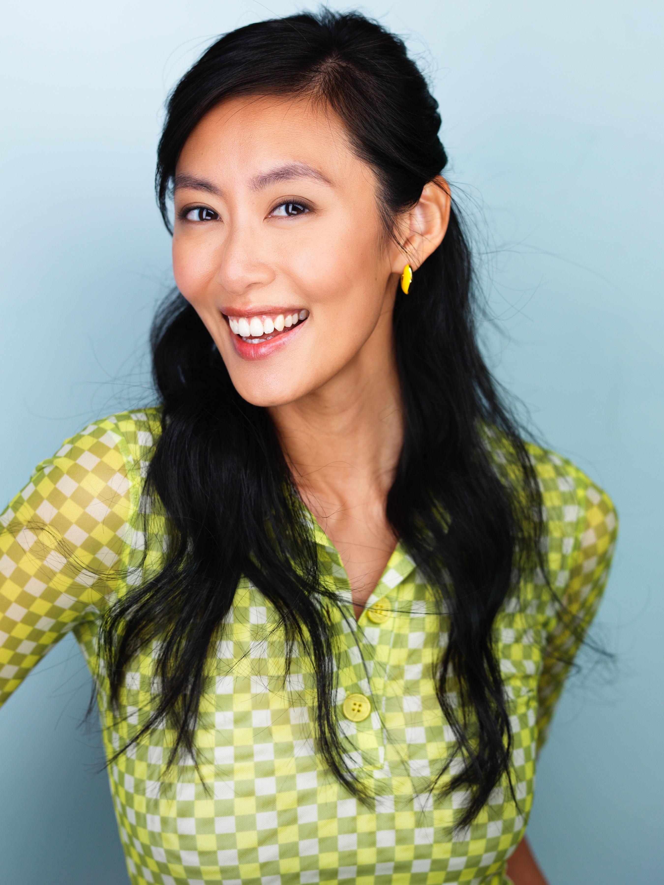 actor Katie Kuang large photo