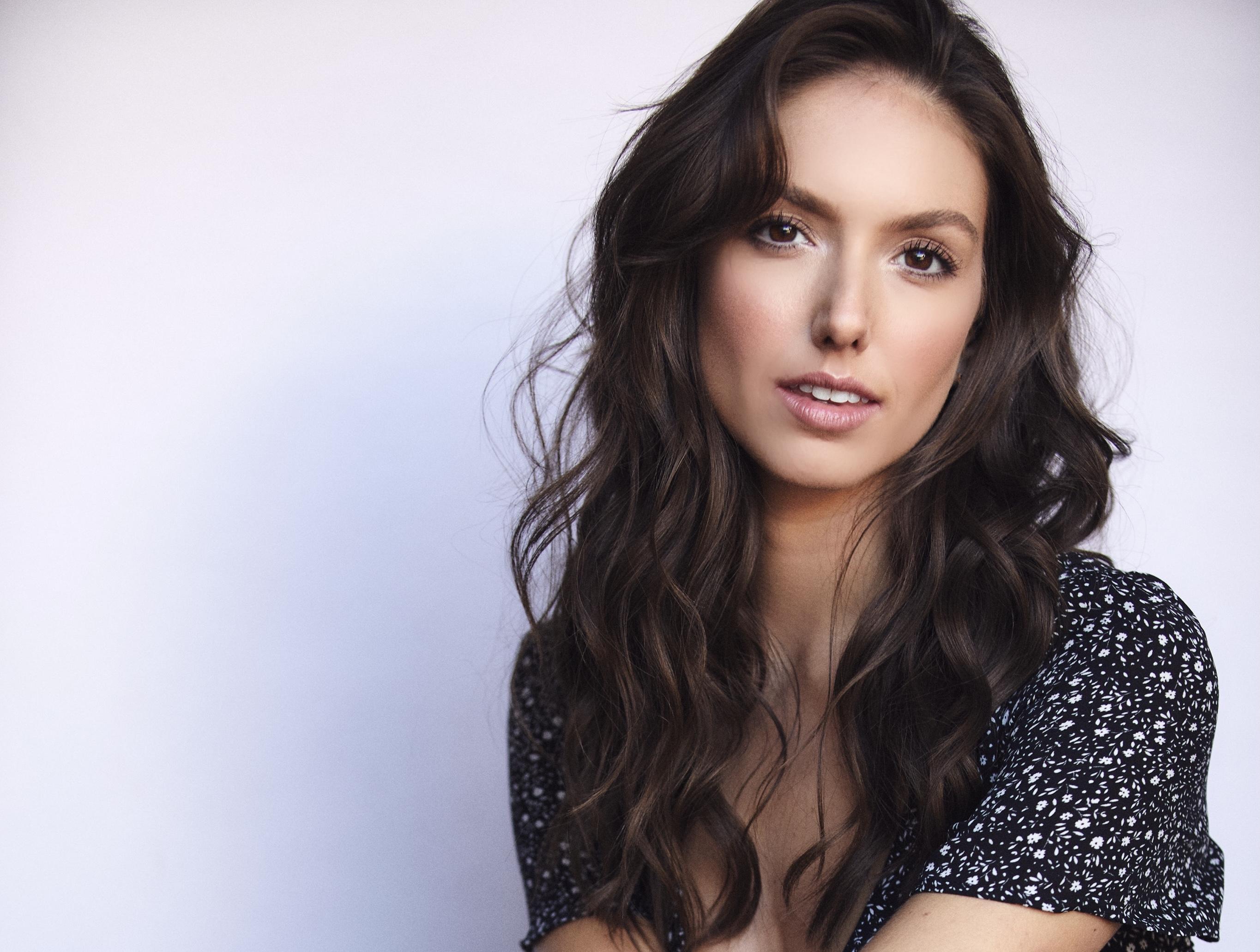 actor Marilyn Bass large photo