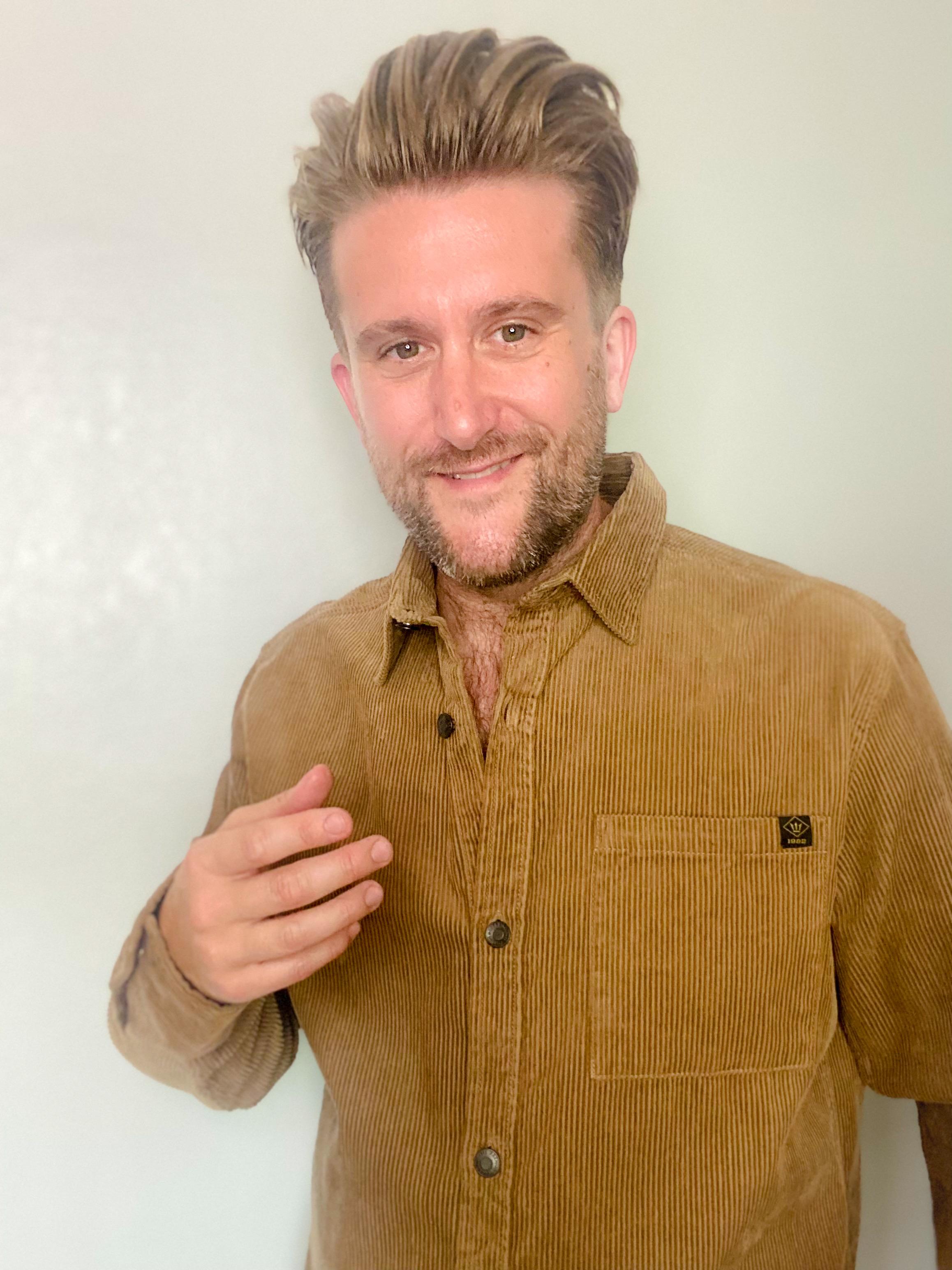 actor Guy Mayfield large photo