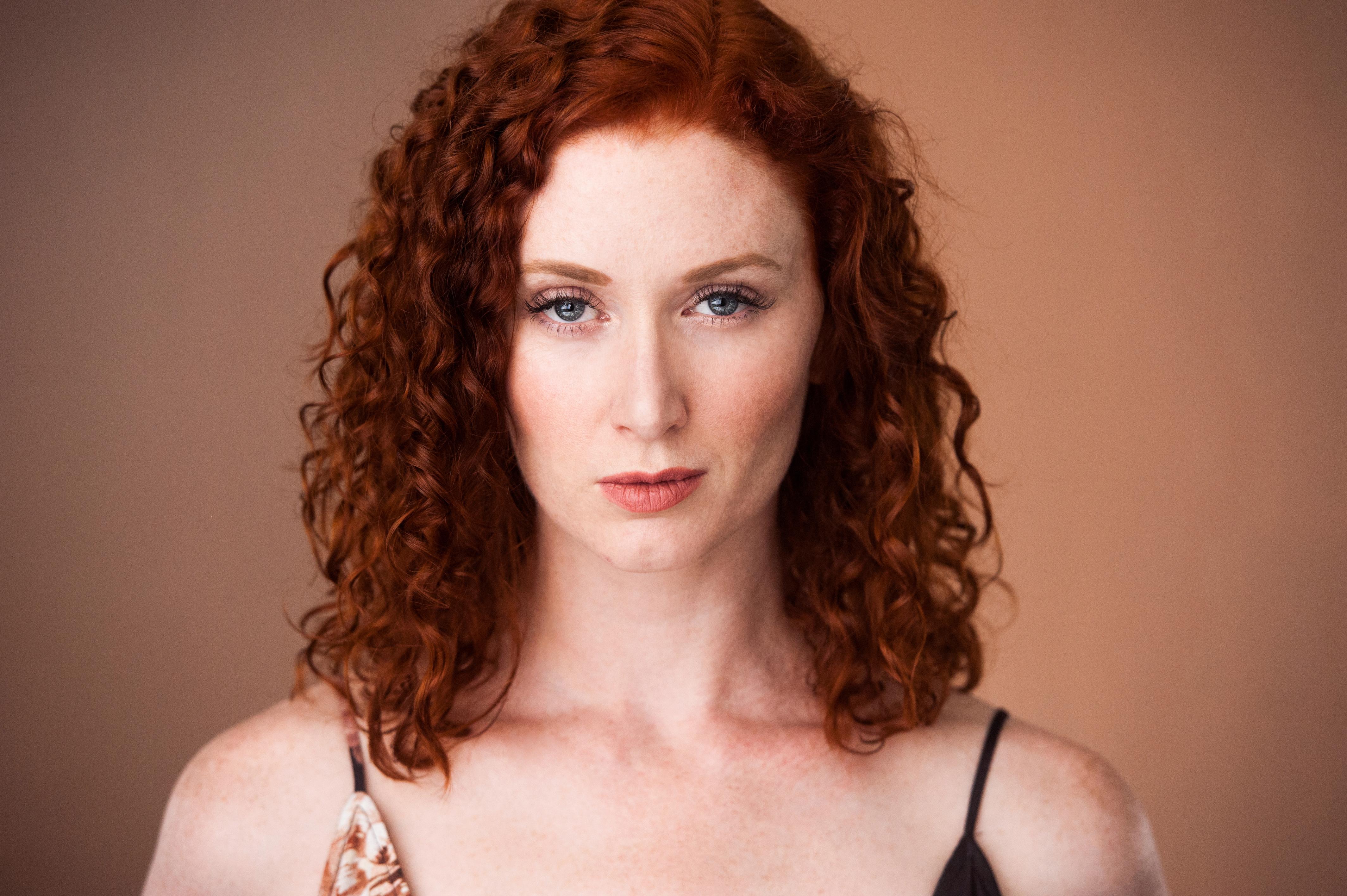 actor Jill Evyn large photo