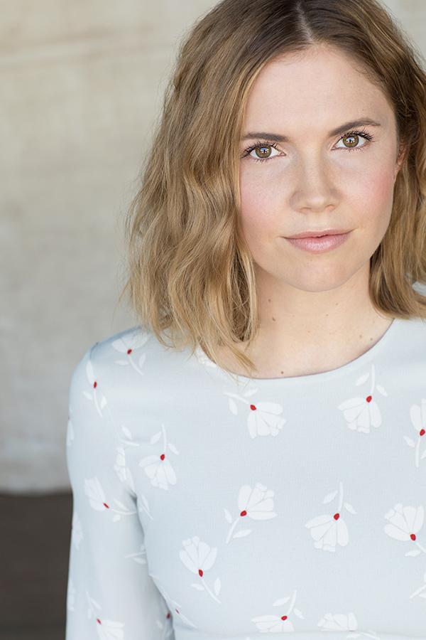 actor Rachel Scott large photo