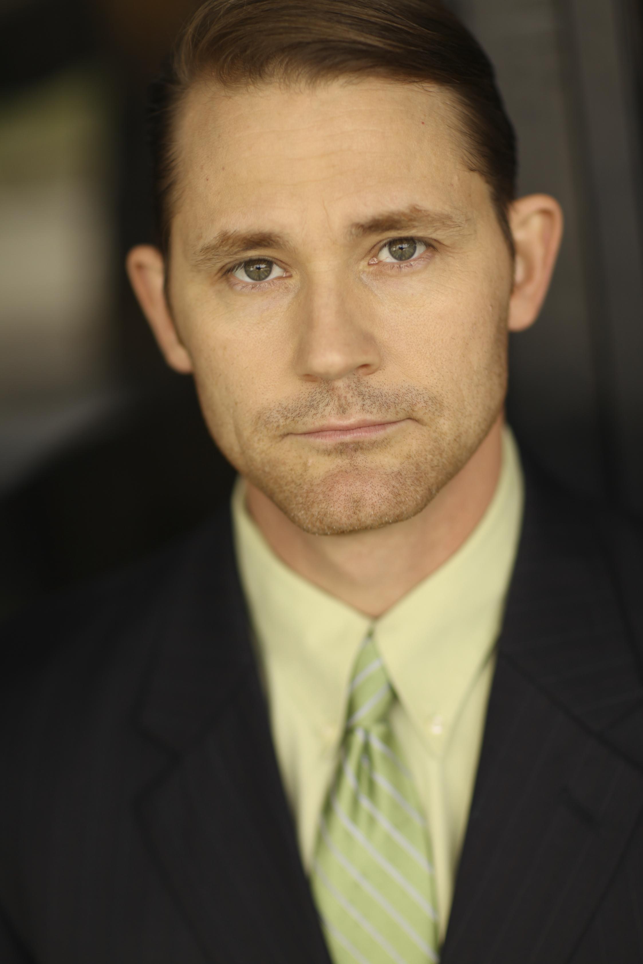 actor Jeff Oettle large photo