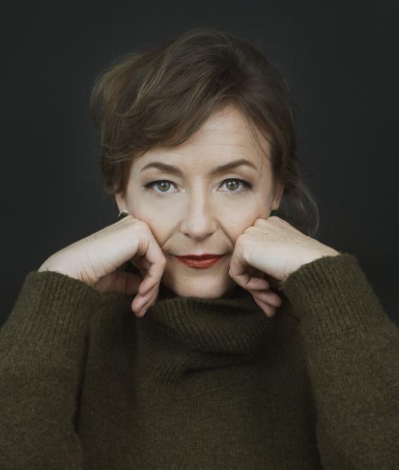 actor Lynn Downey large photo