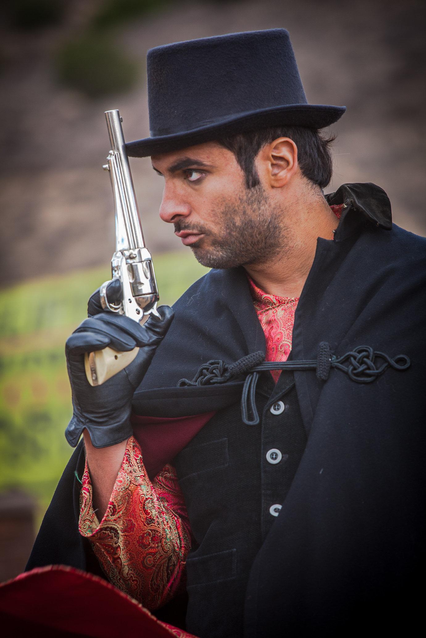 actor Merik Tadros large photo