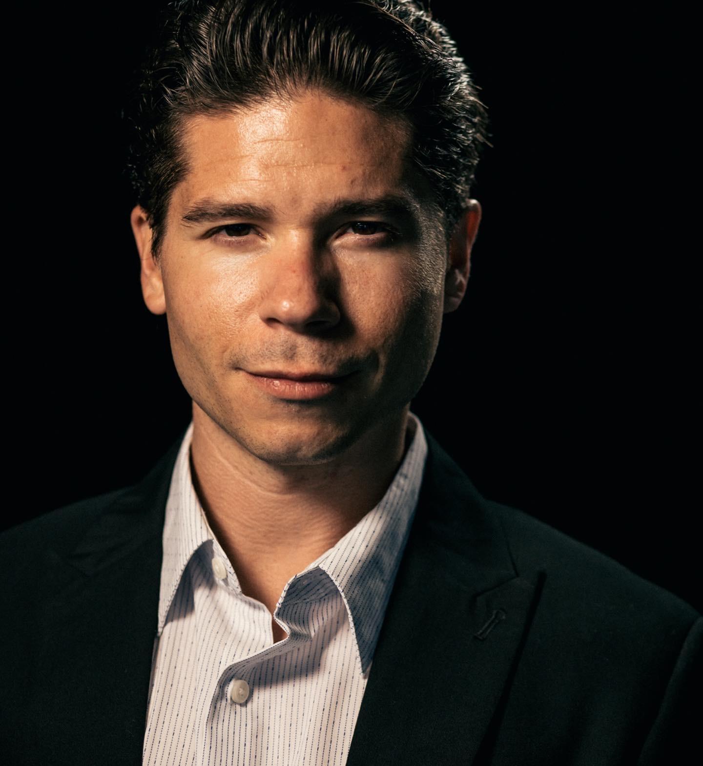 actor Steven Vogel large photo