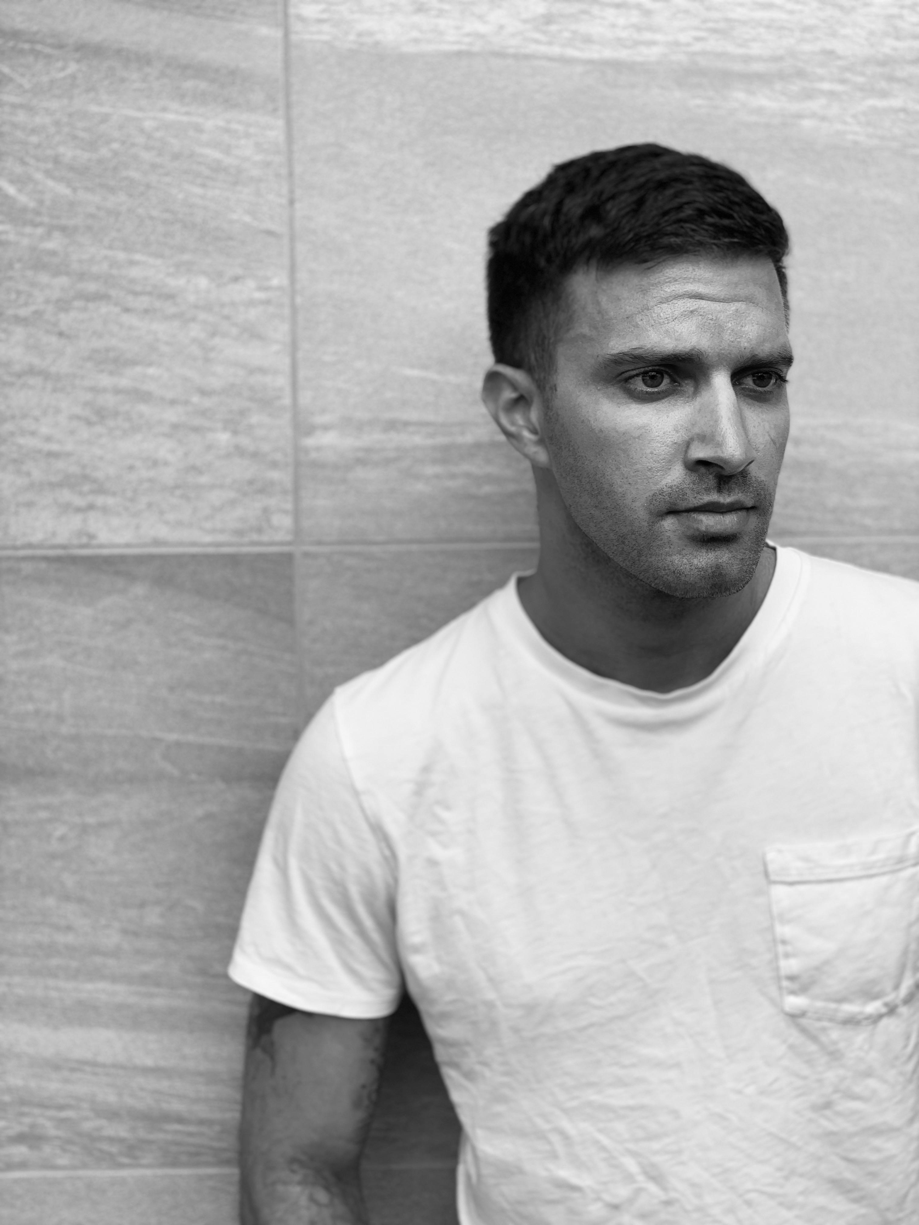 actor Jonathan Rosenthal large photo