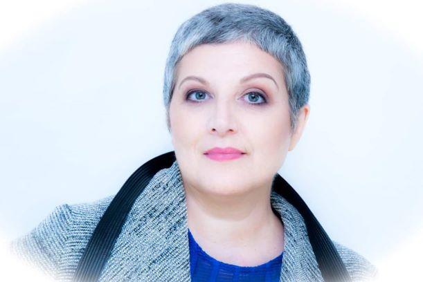 actor Manuela Casinha large photo