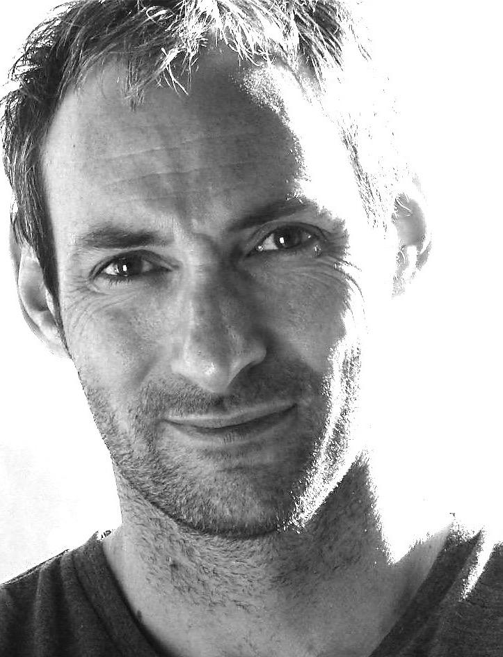 actor Jonathan English large photo