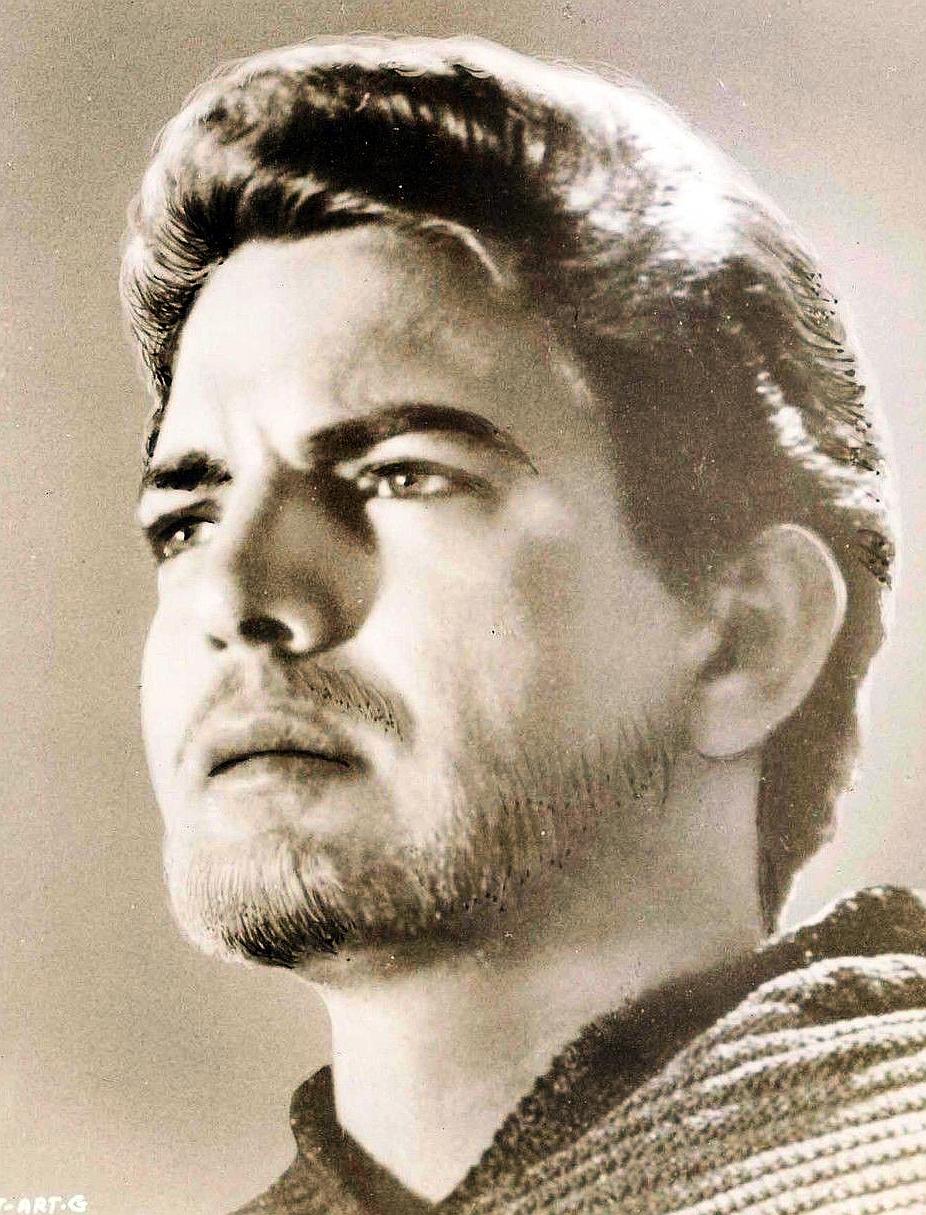 actor Espartaco Santoni large photo