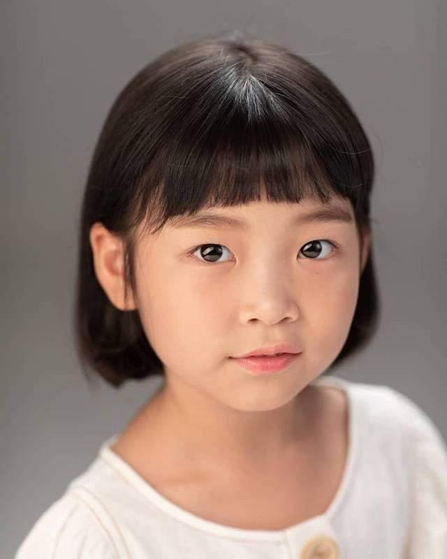 actor Kim Si-ha large photo